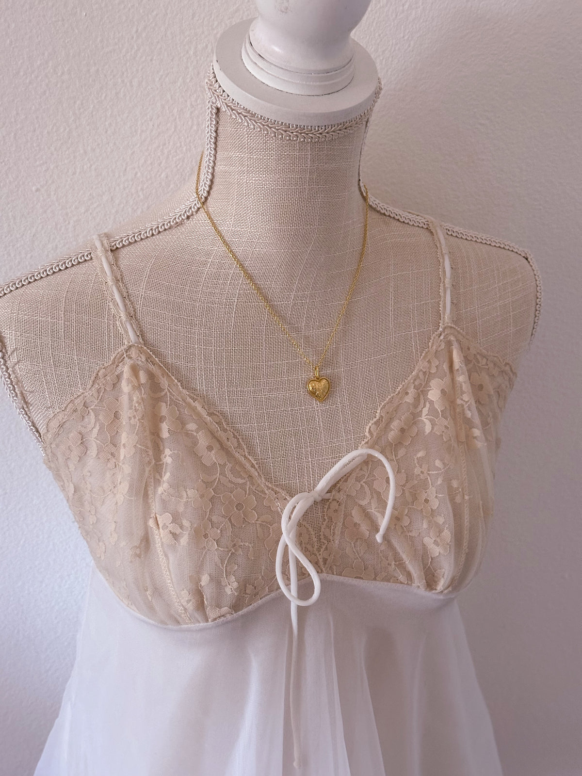Vintage 2 piece white 1950s babydoll set size: XS/S