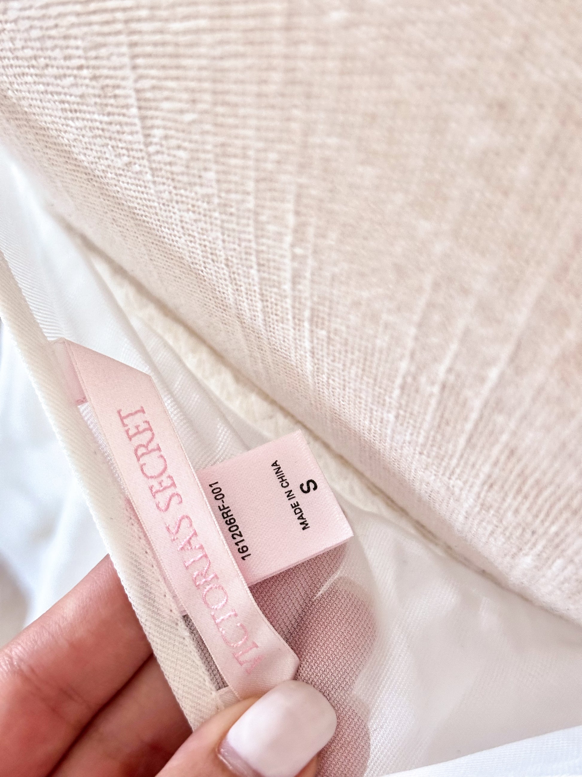 Vintage 2007 Victoria’s Secret White Milkmaid Babydoll Top Size: S