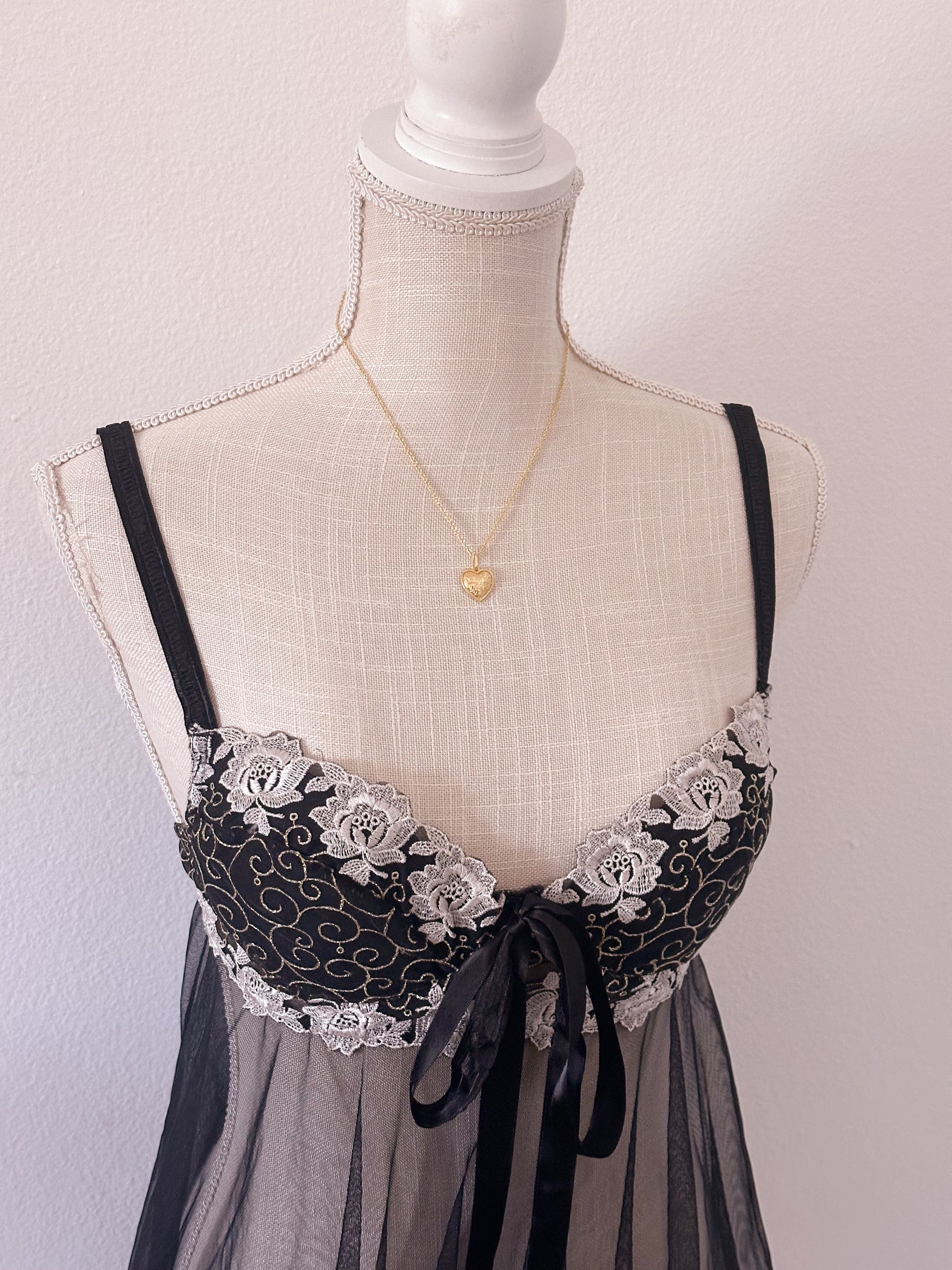 Vintage Victoria's Secret black floral fairy babydoll slip dress size: 34 B
