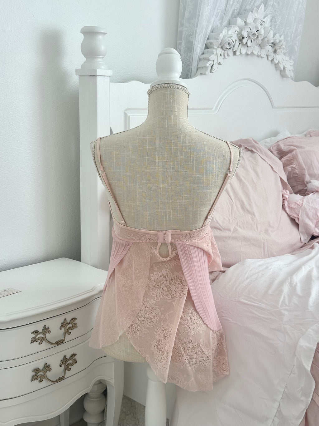 Vintage 2005 Victoria’s Secret Shabby Chic Babydoll Top Size: 36C