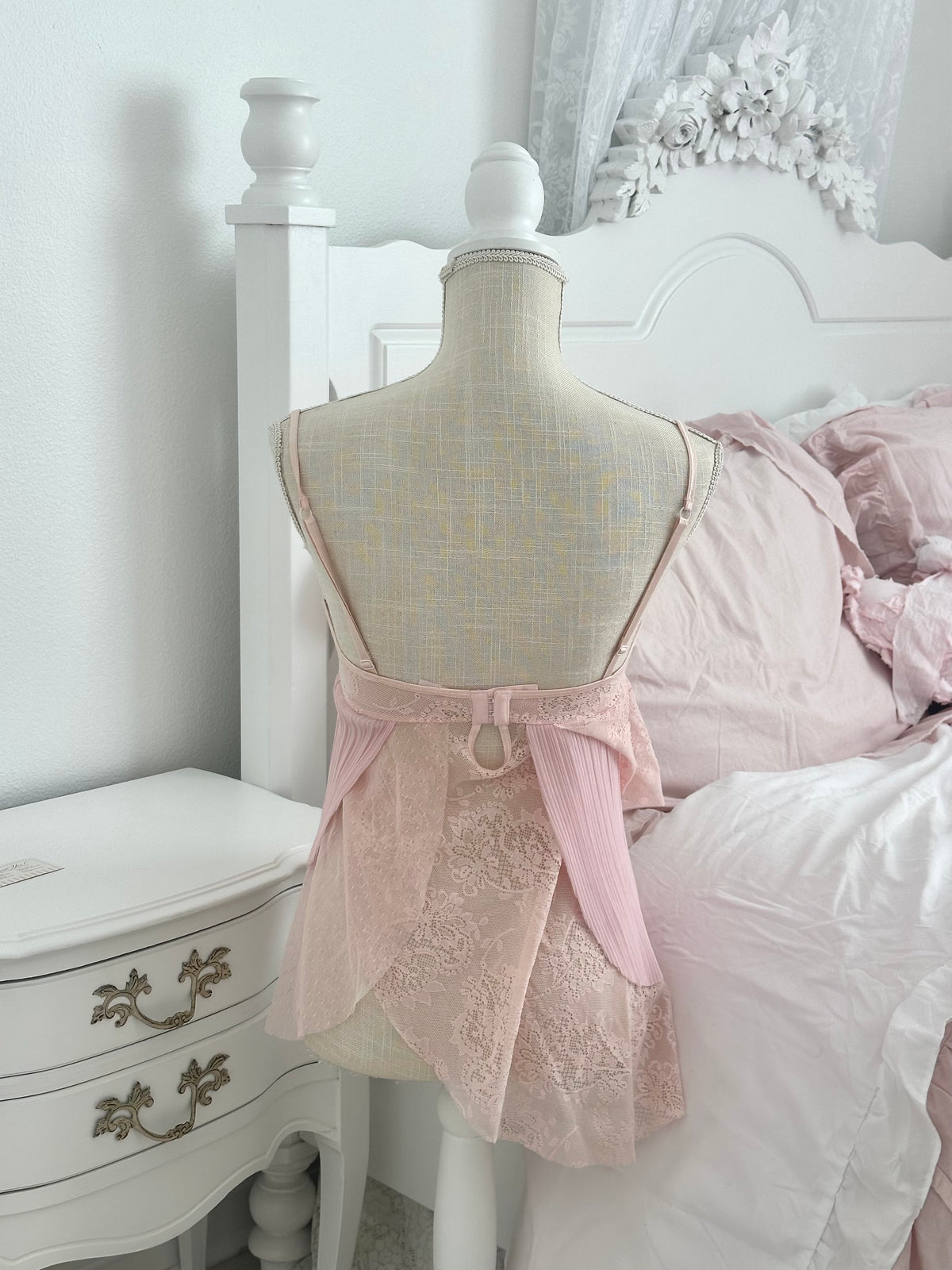 Vintage 2005 Victoria’s Secret Shabby Chic Babydoll Top Size: 36C