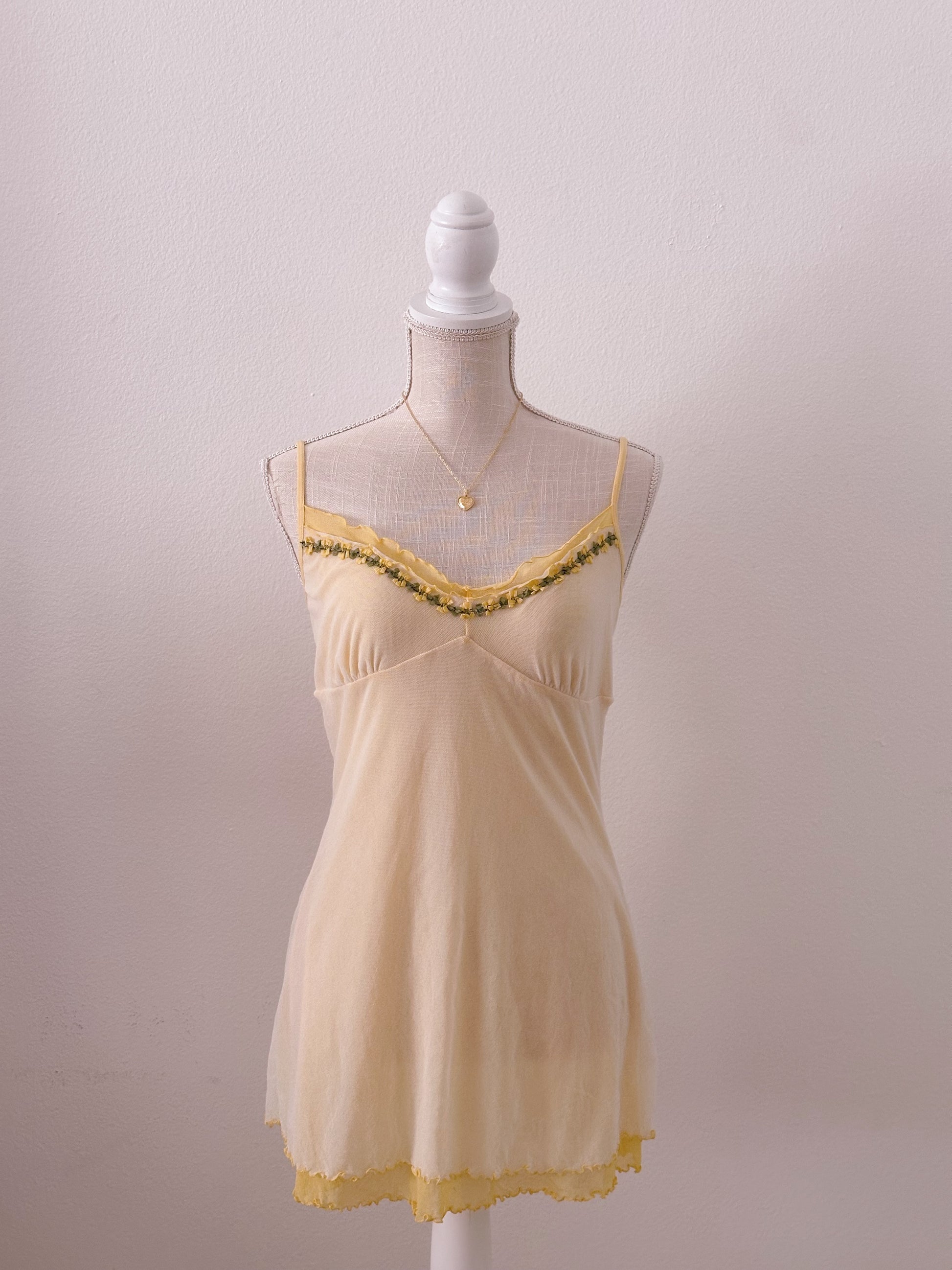 Vintage Victoria's Secret yellow sheer babydoll slip dress size: M