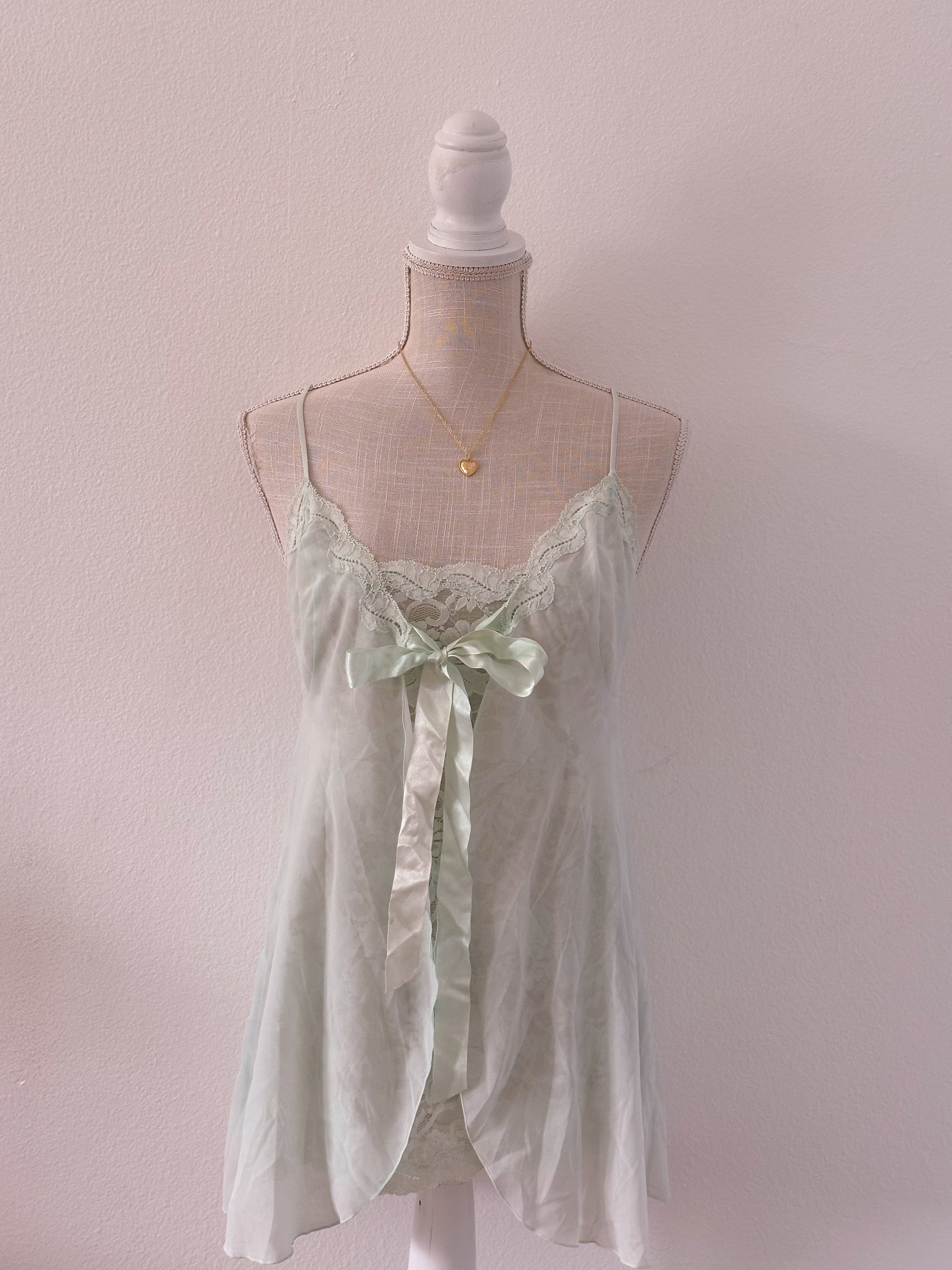 Vintage 1990s mint green Victoria's Secret babydoll slip dress size: S