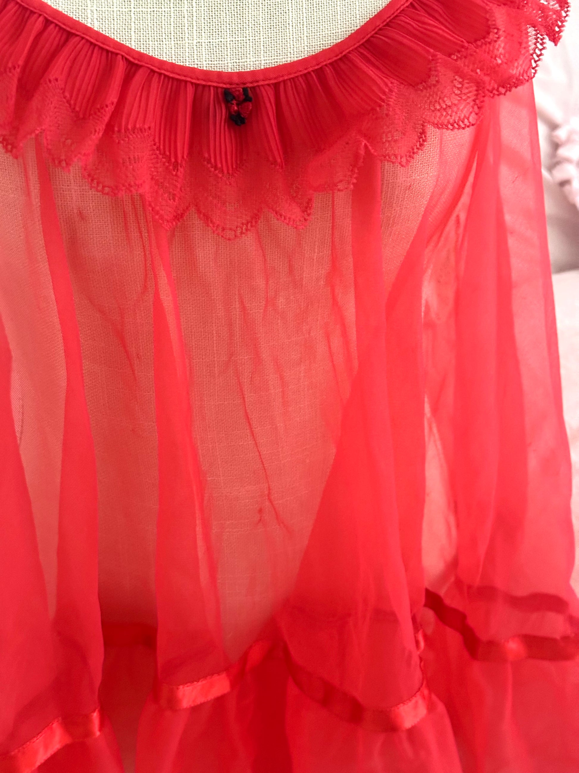 Vintage 1960s Made in USA Red Sheer Lace Ruffle Babydoll Top Size: M