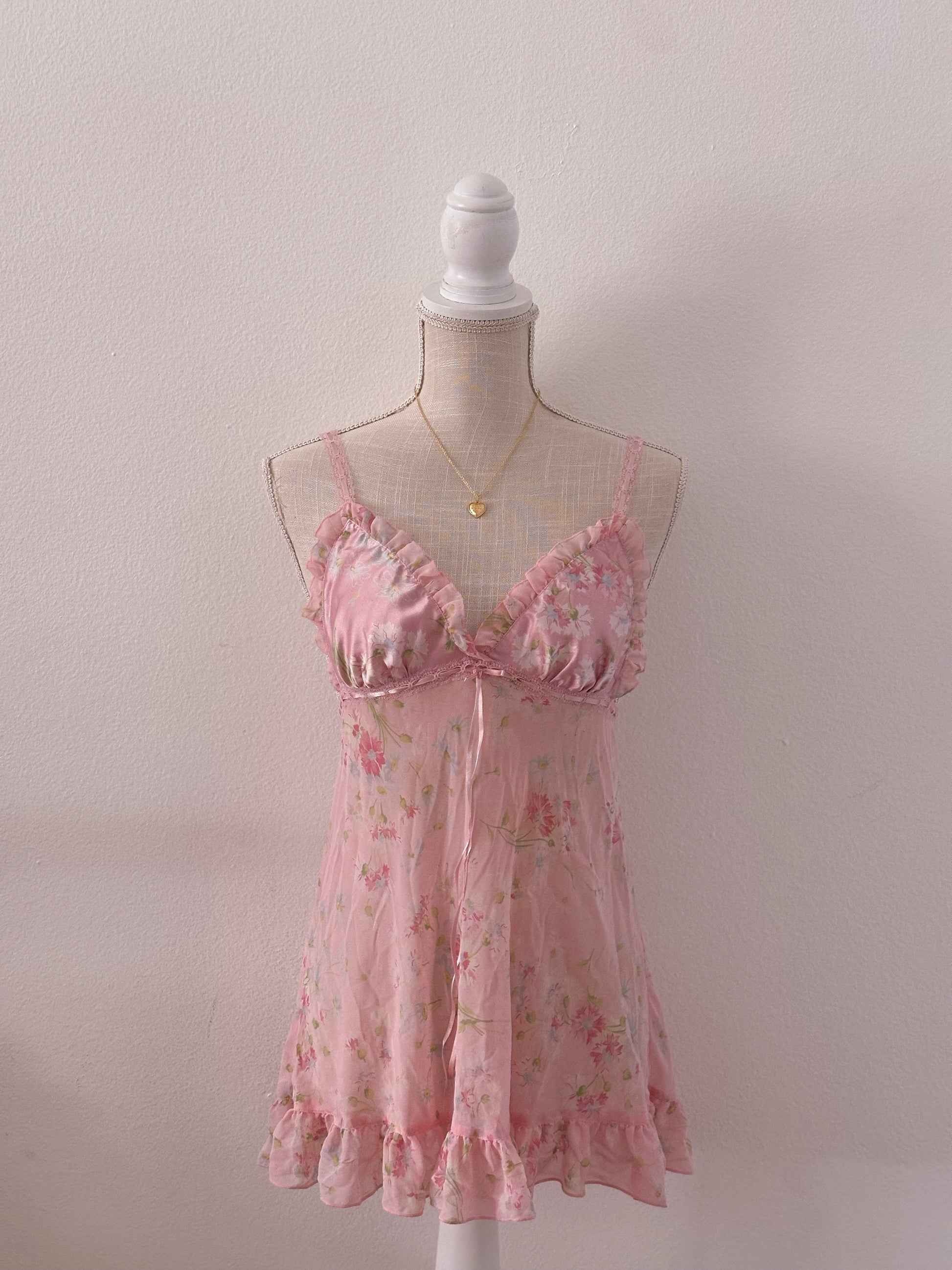 Vintage Victoria's Secret Pink Babydoll as seen on Maggie Lindemann size: S