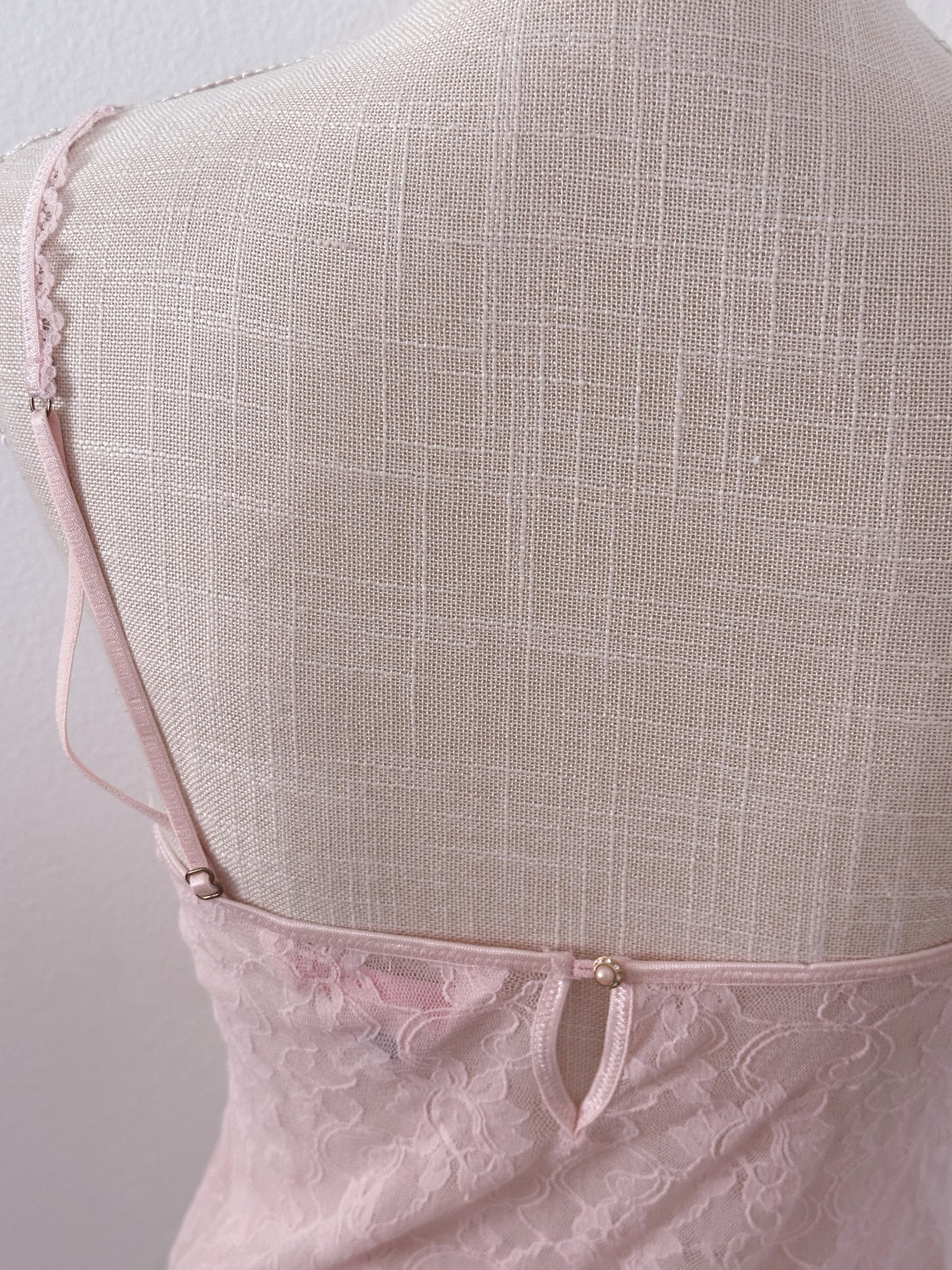 Vintage Victoria's Secret pink shabbychic cami top size: S