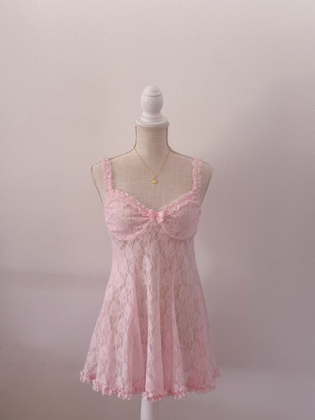Vintage Madison Beer pink Babydoll slip dress size: S/M