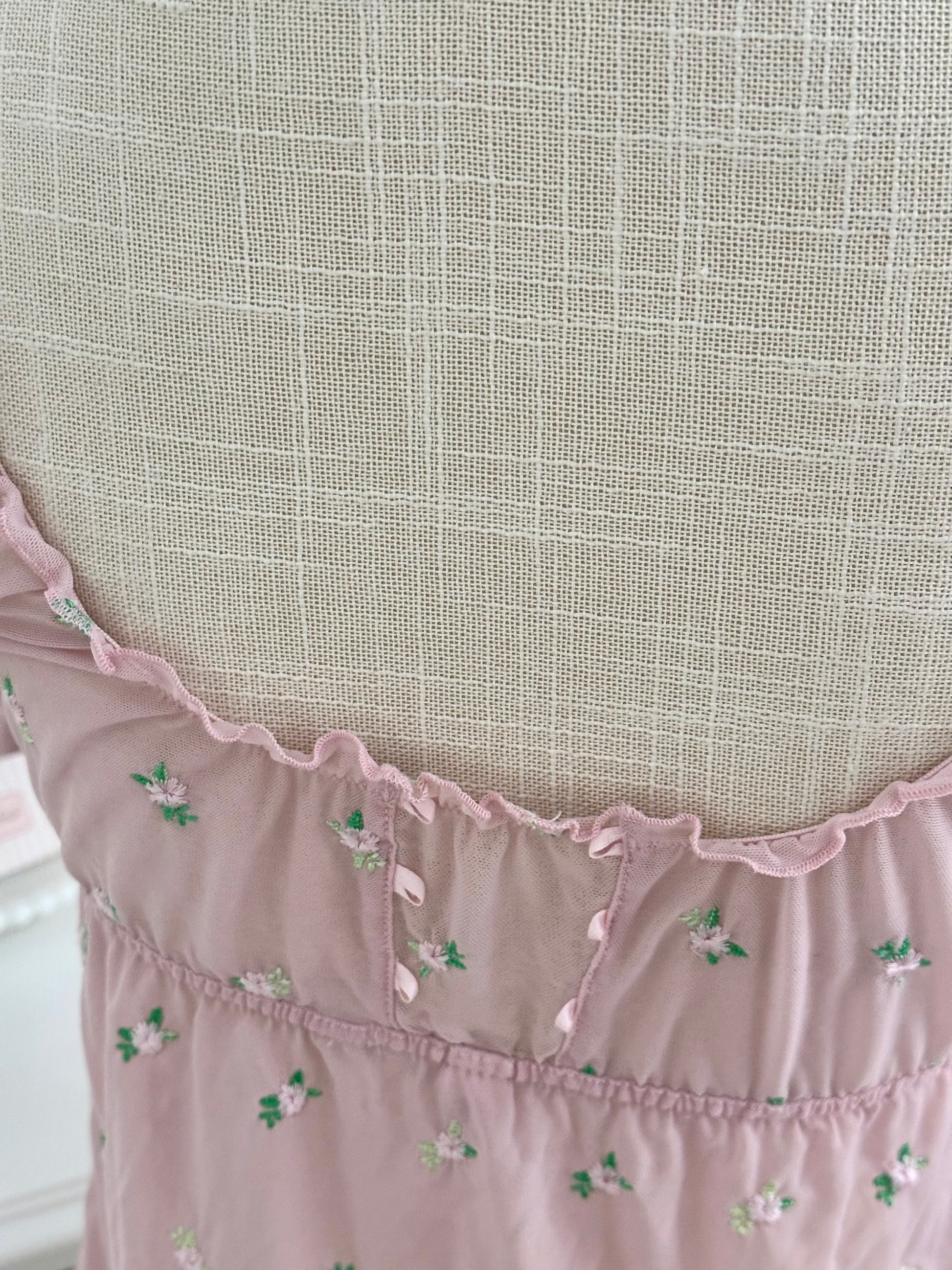 Vintage 2003 Victoria’s Secret Pink Floral Milkmaid Top Size: M