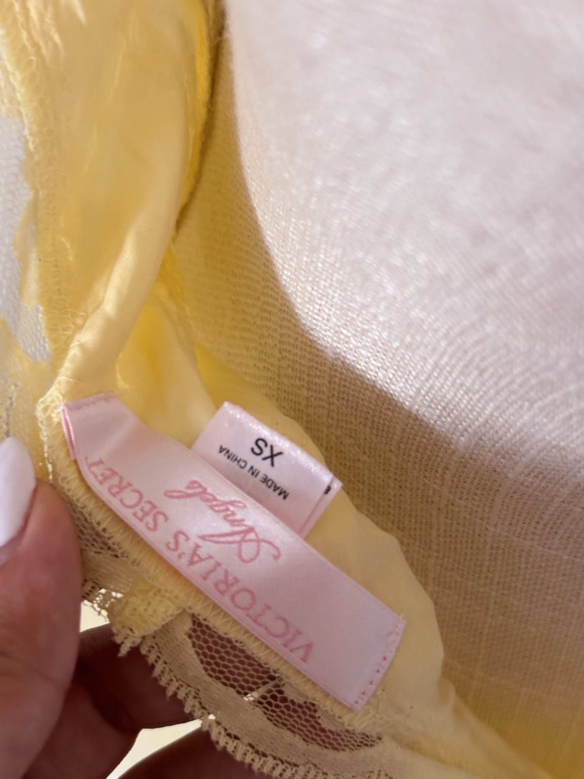 Vintage Victoria's Secret yellow babydoll slip dress size: XS