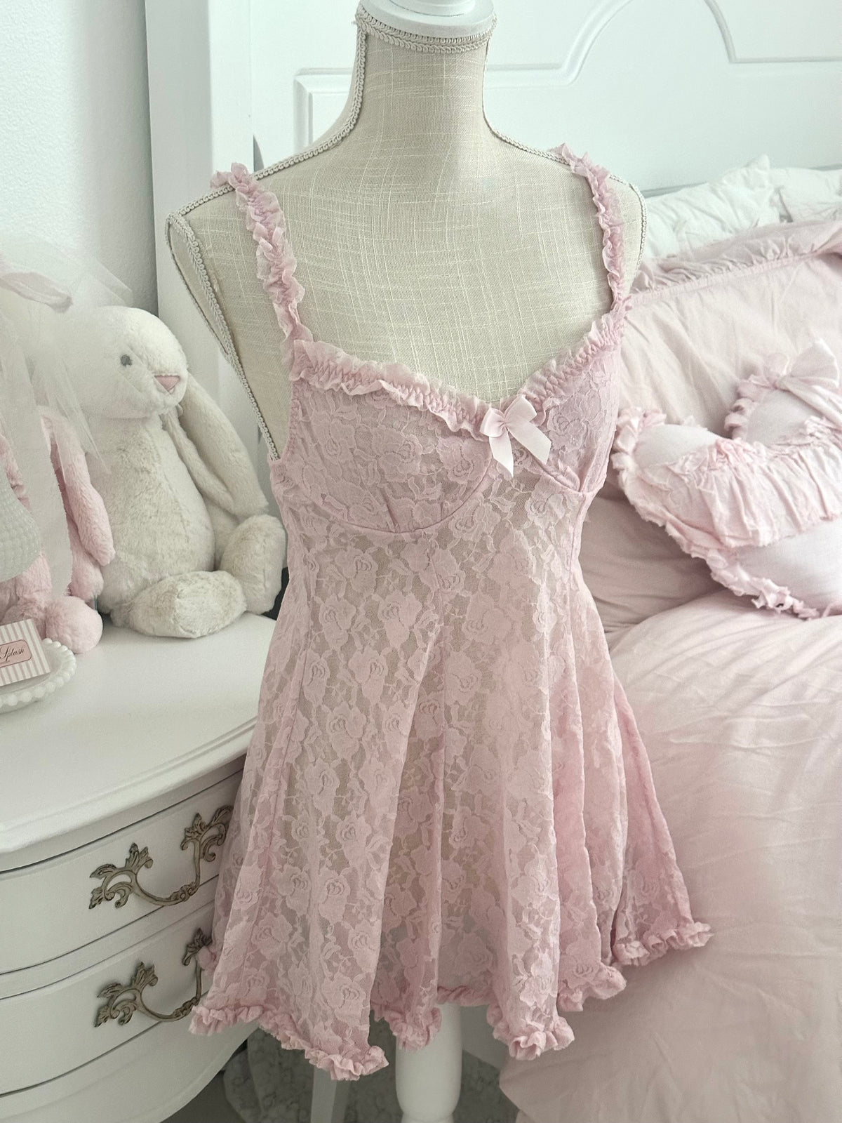 Vintage Cinema Étoile Pink Lace Babydoll Slip Dress As Seen on Madison Beer Size S