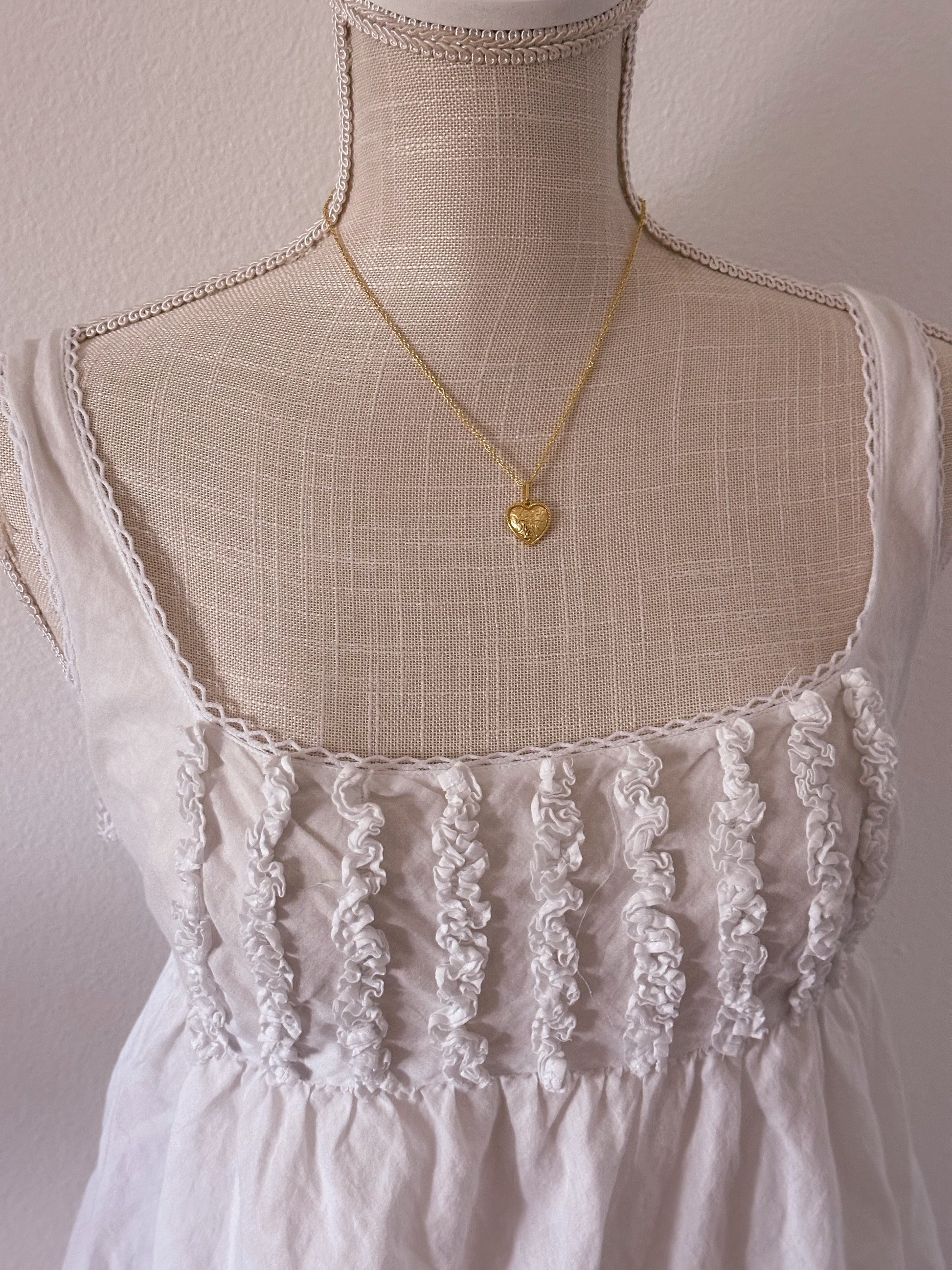 Vintage Victoria's Secret white country collection babydoll top Size: S