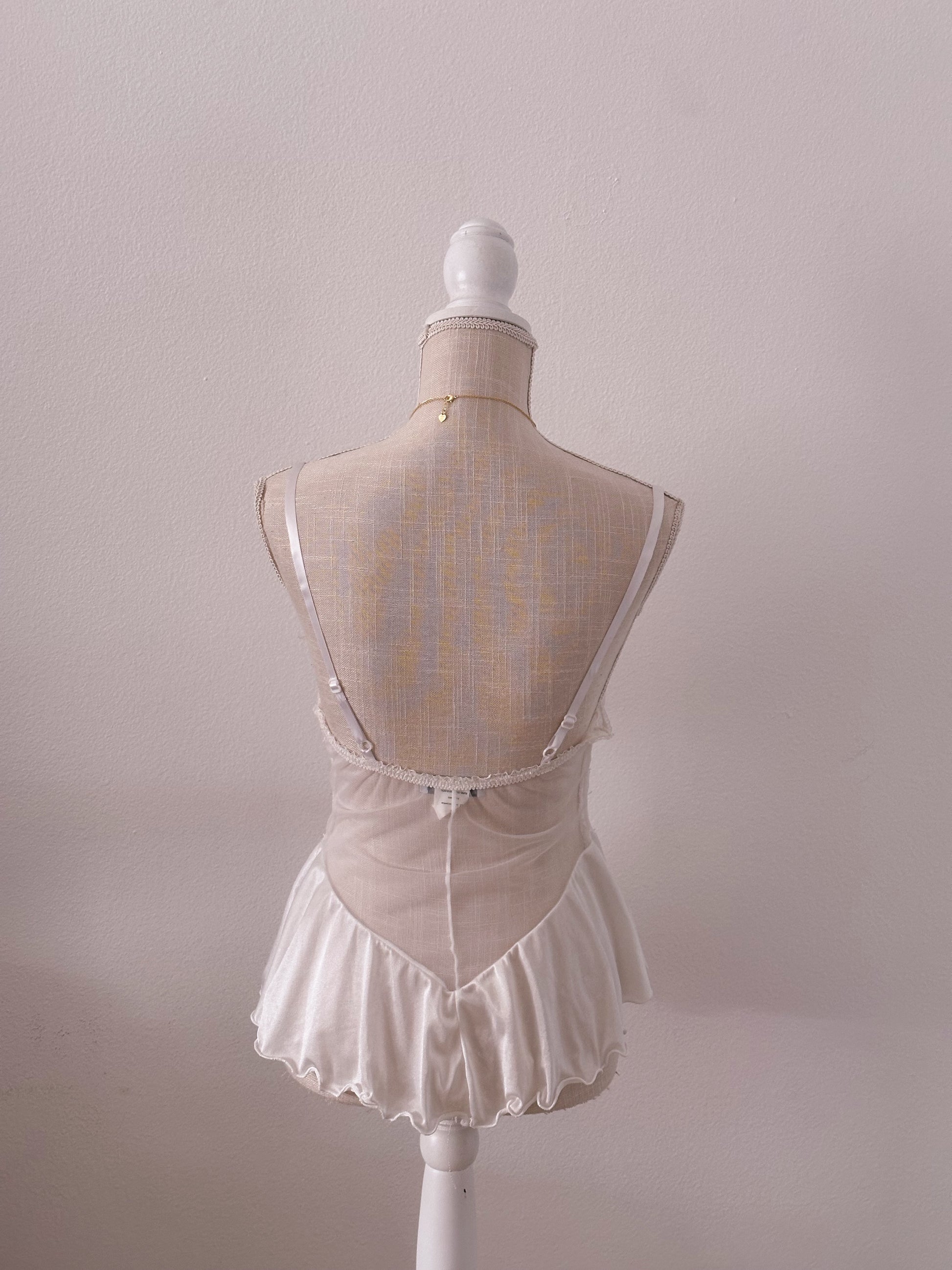 Vintage 1990s Cinema Etoile white lace babydoll cami Size: S