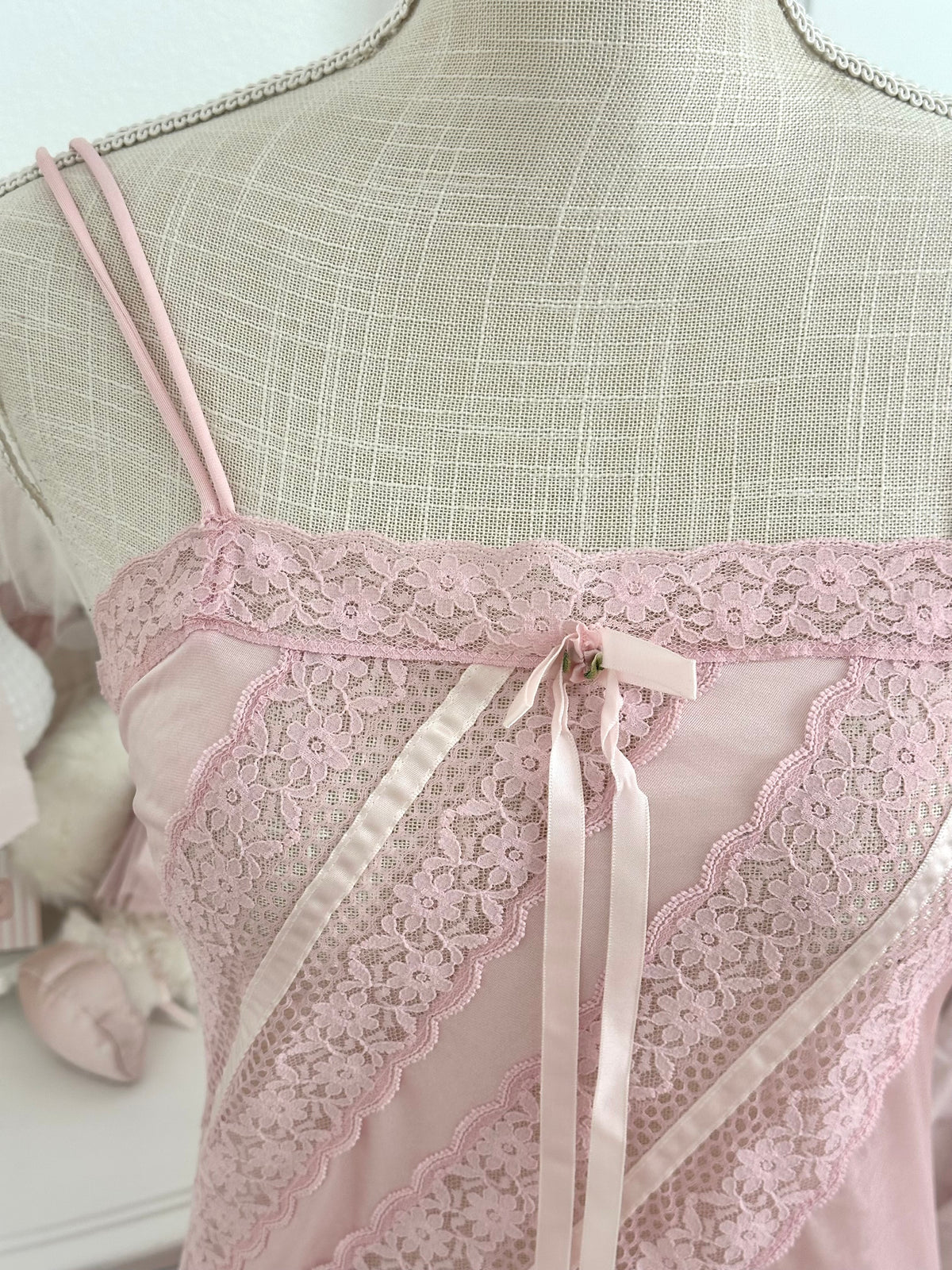 Vintage Gilead 1970s Pink Lace Ribbon Maxi Nightgown Petite/ S
