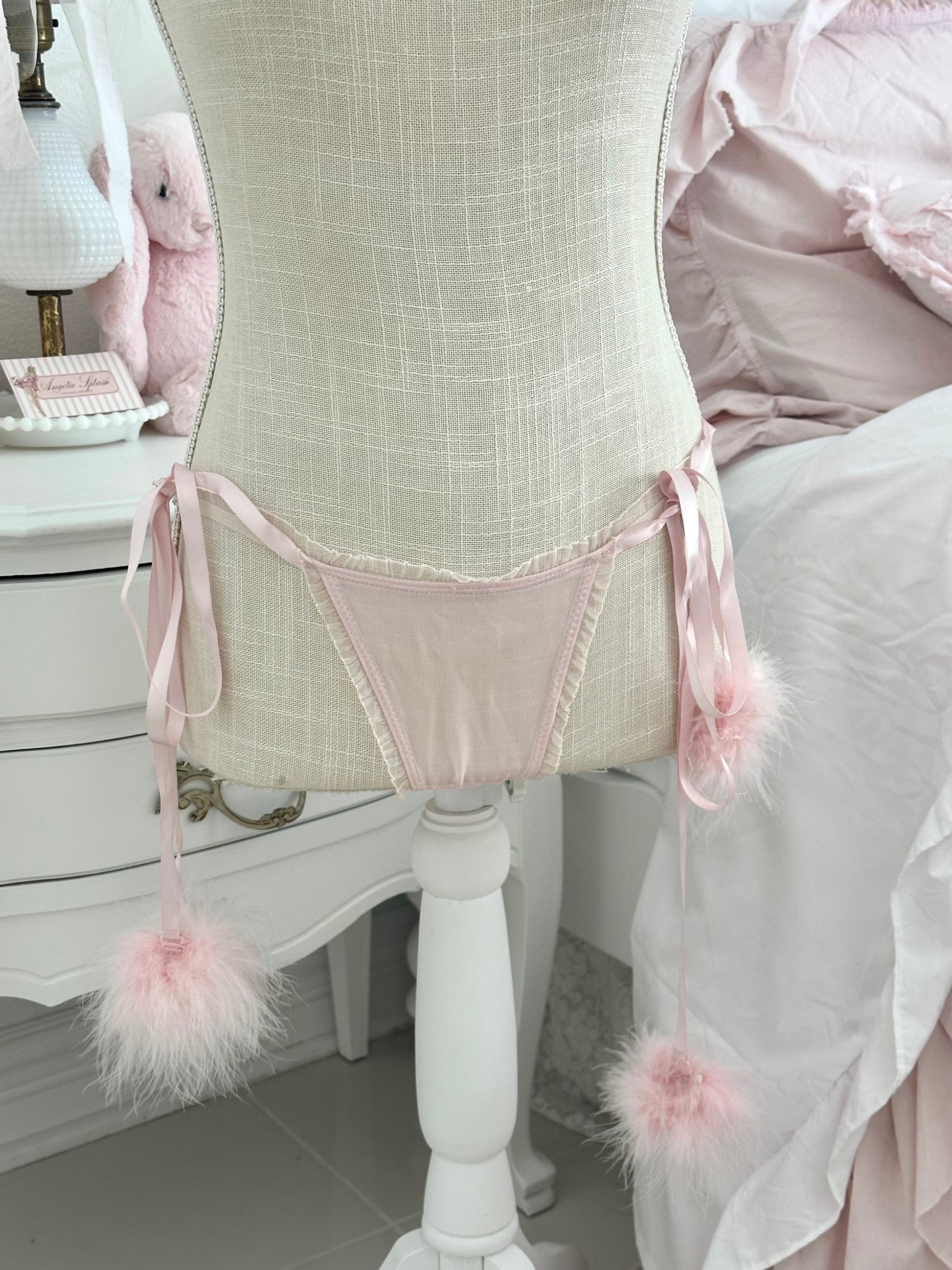 Vintage 2009 Victoria’s Secret Pink Marabou Lingerie Set Size: XS