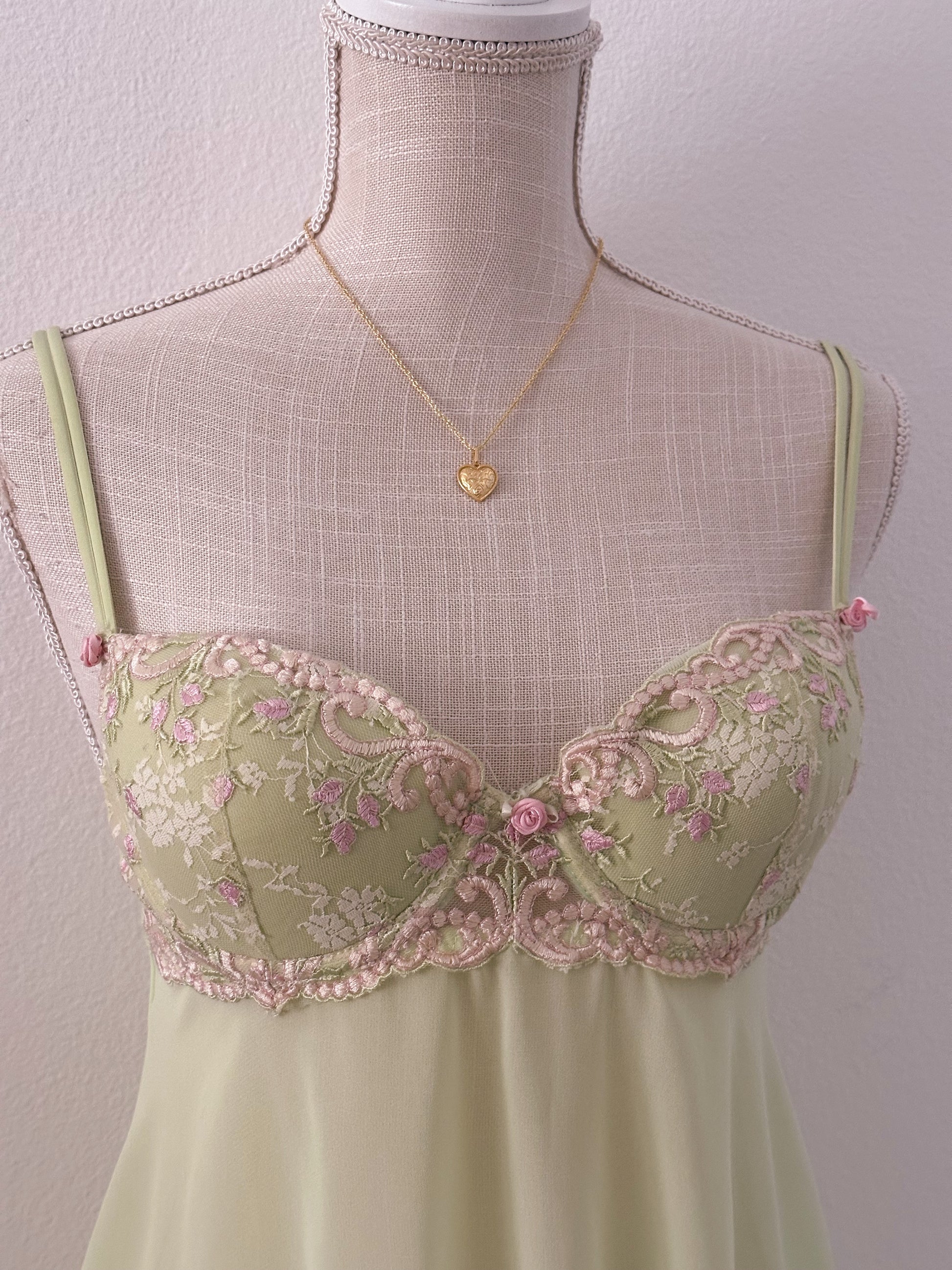 Vintage Y2K green delicate princess babydoll nightgown Size: S