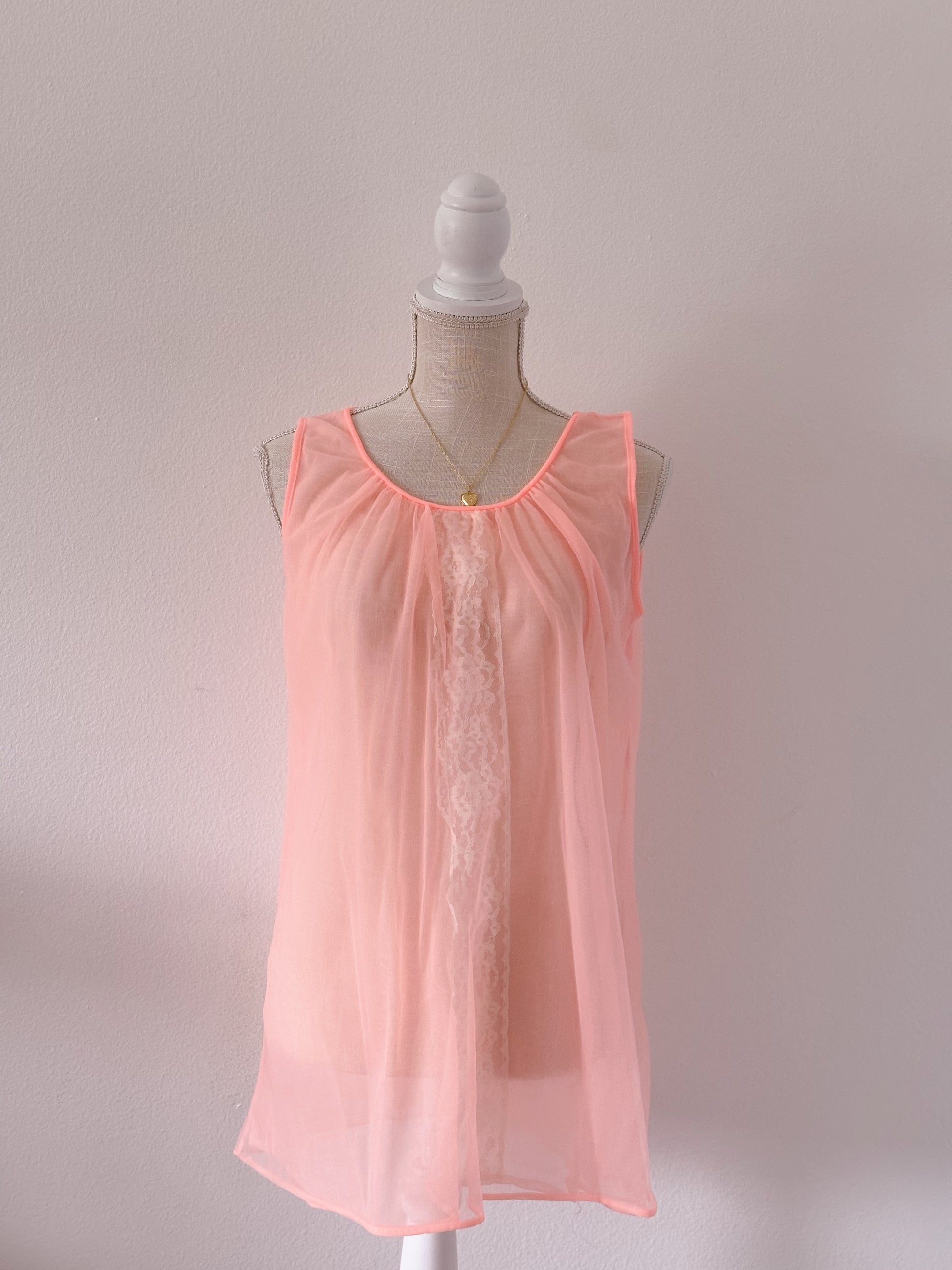 1950's peignoir peach robe and slip dress set