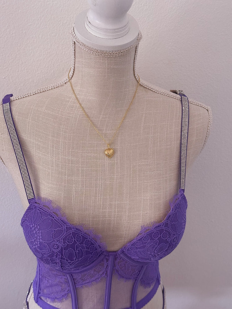 New with tags deadstock Victoria's Secret purple corset set size: 32 B/ Small