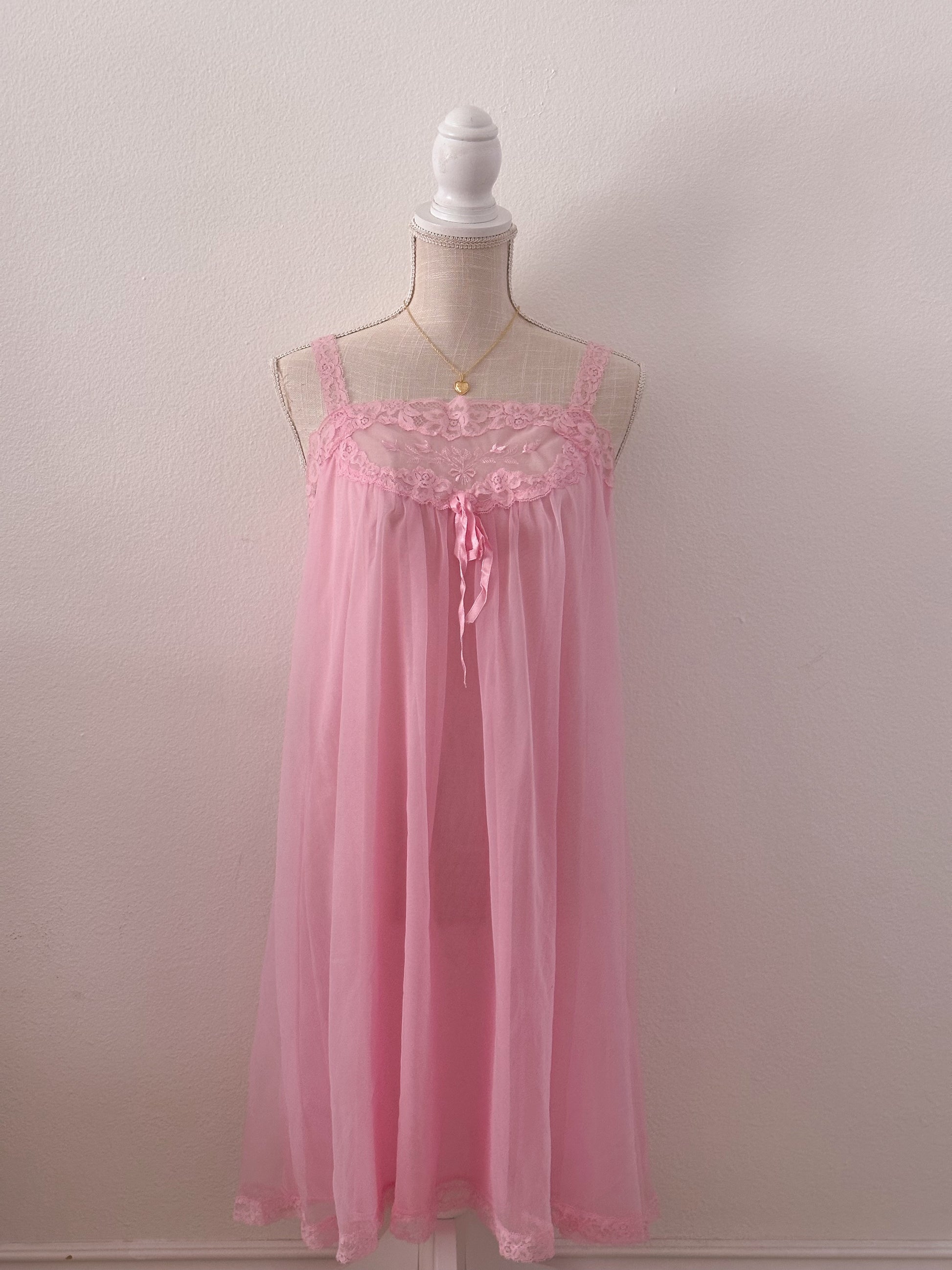 Vintage 1950s pink sheer baby doll nightgown slip dress Size: M