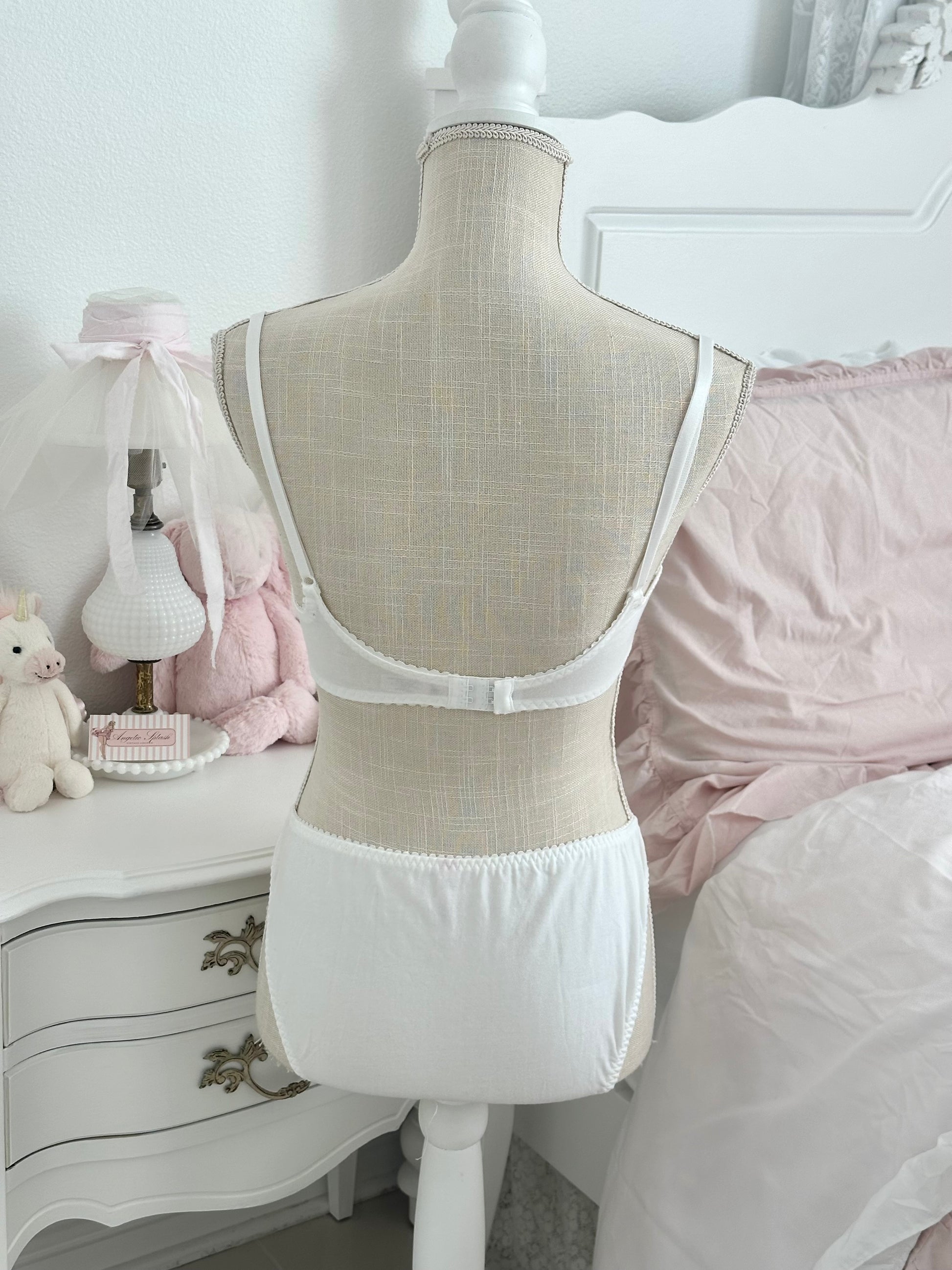Vintage 1999 Victoria’s Secret White Floral 3-Piece Corset Set