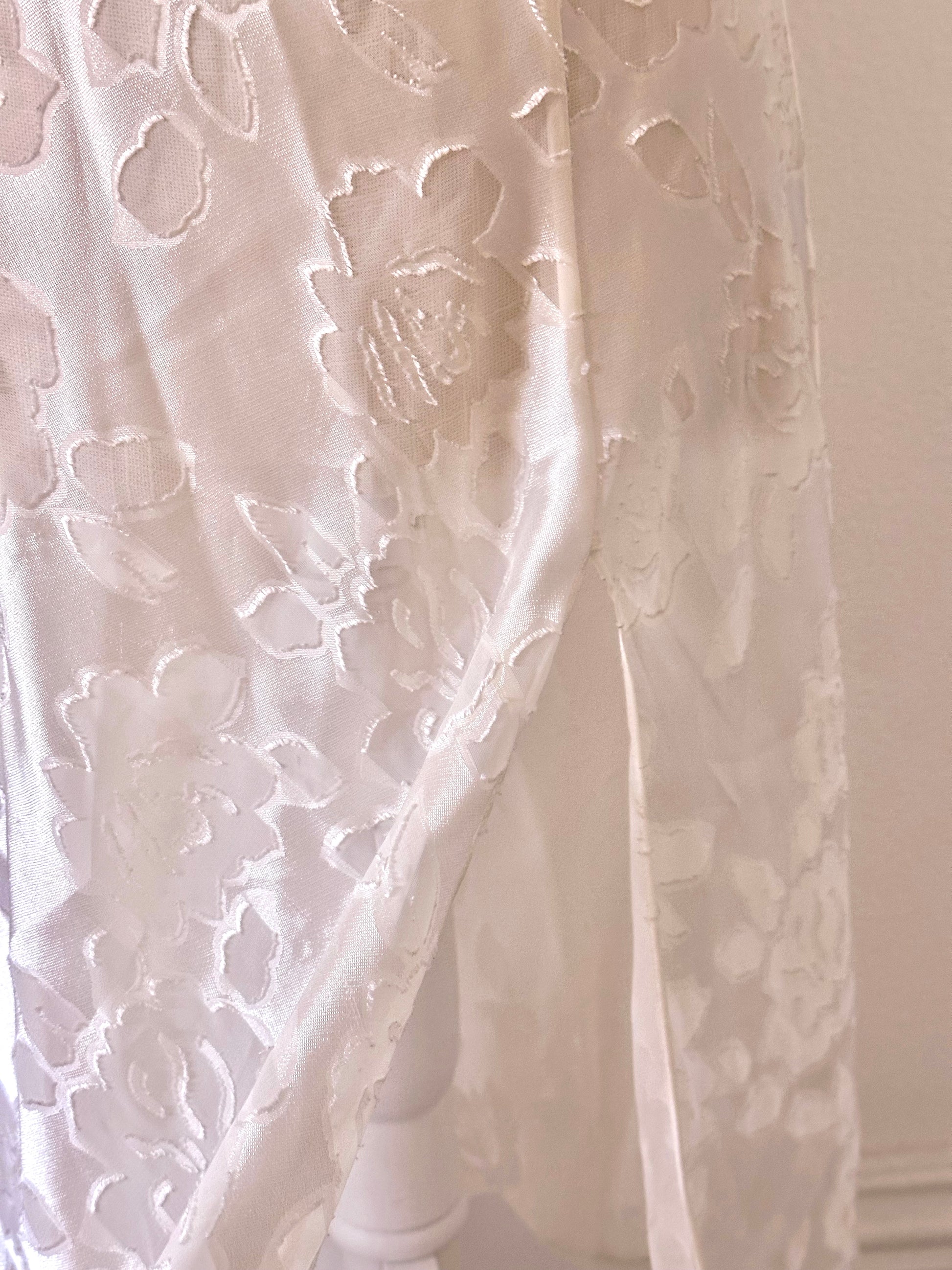 Vintage 1980s Gold Tag Victoria’s Secret White Maxi Slip Dress Size: S