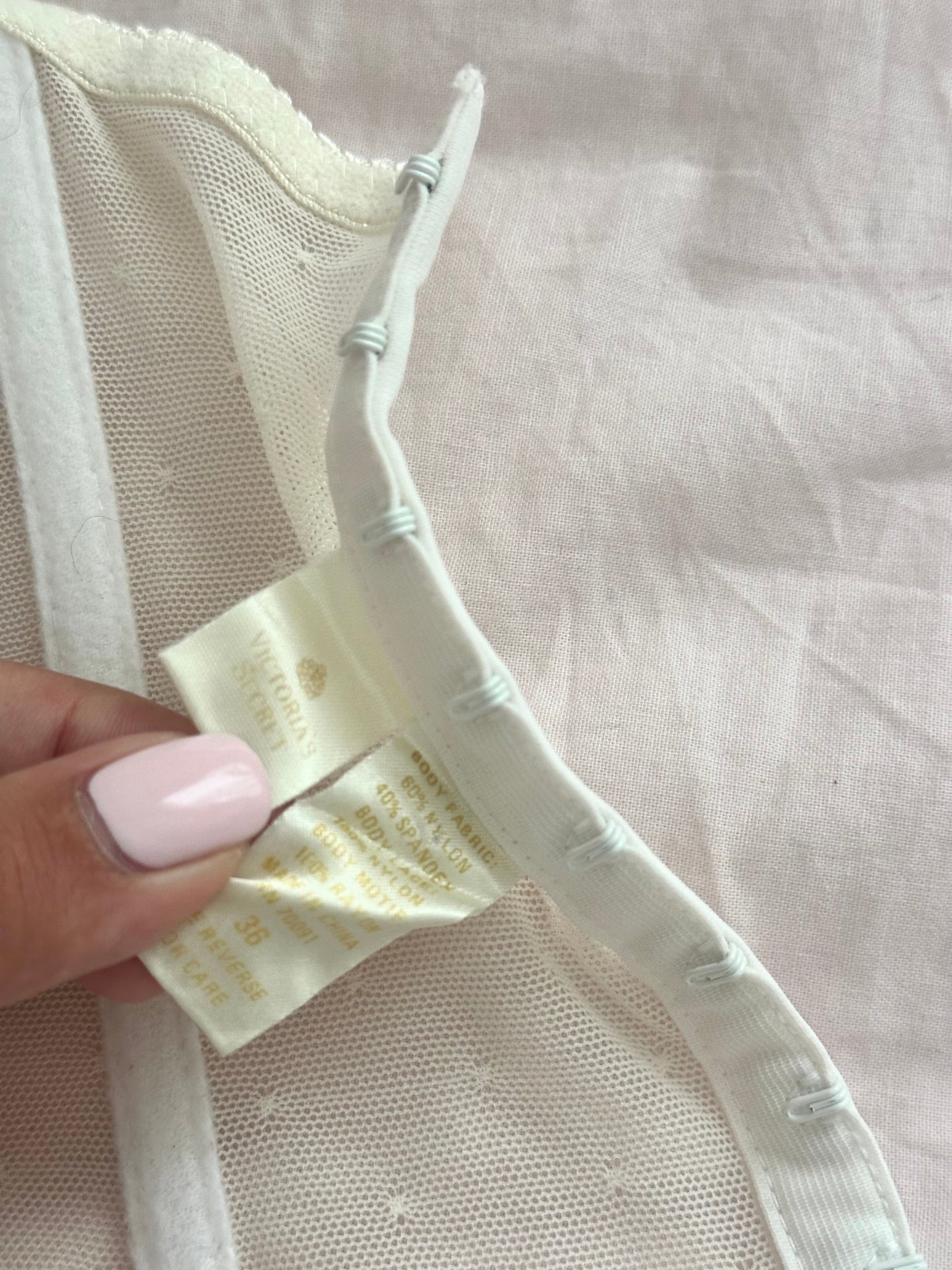 Vintage 1980s Victoria’s Secret White & Blue Floral Sheer Corset Top Size: 36
