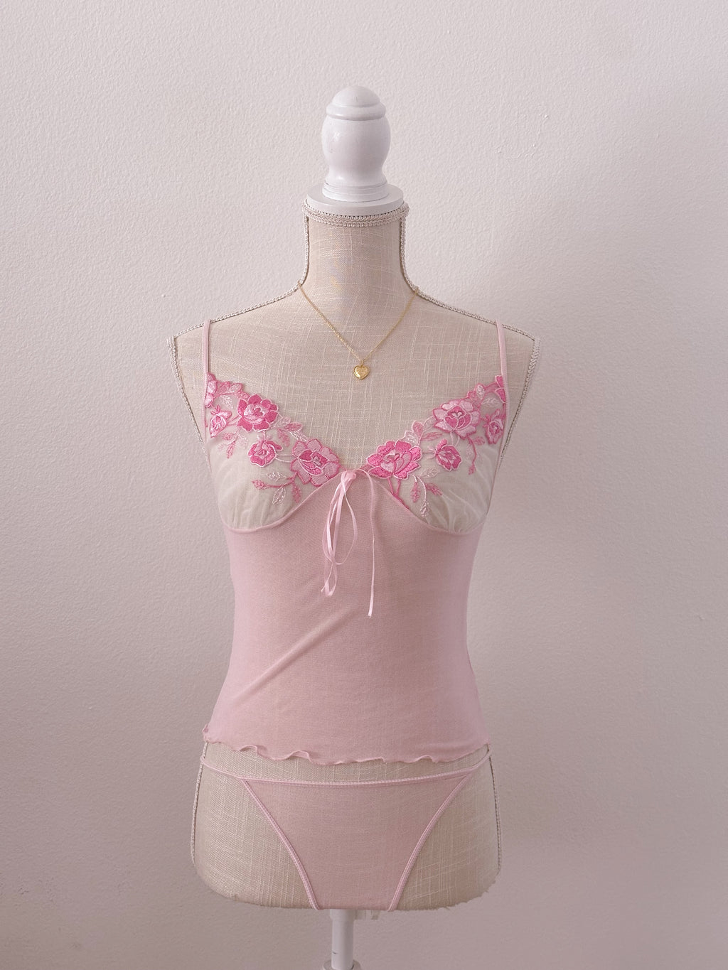 Vintage pink aurora sheer cami set size: S