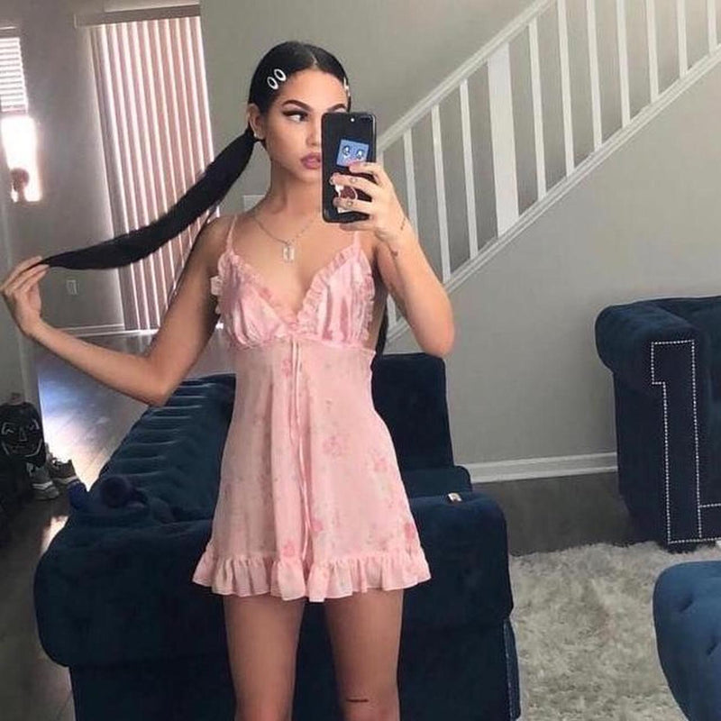 Vintage Victoria's Secret Pink Babydoll as seen on Maggie Lindemann size: S