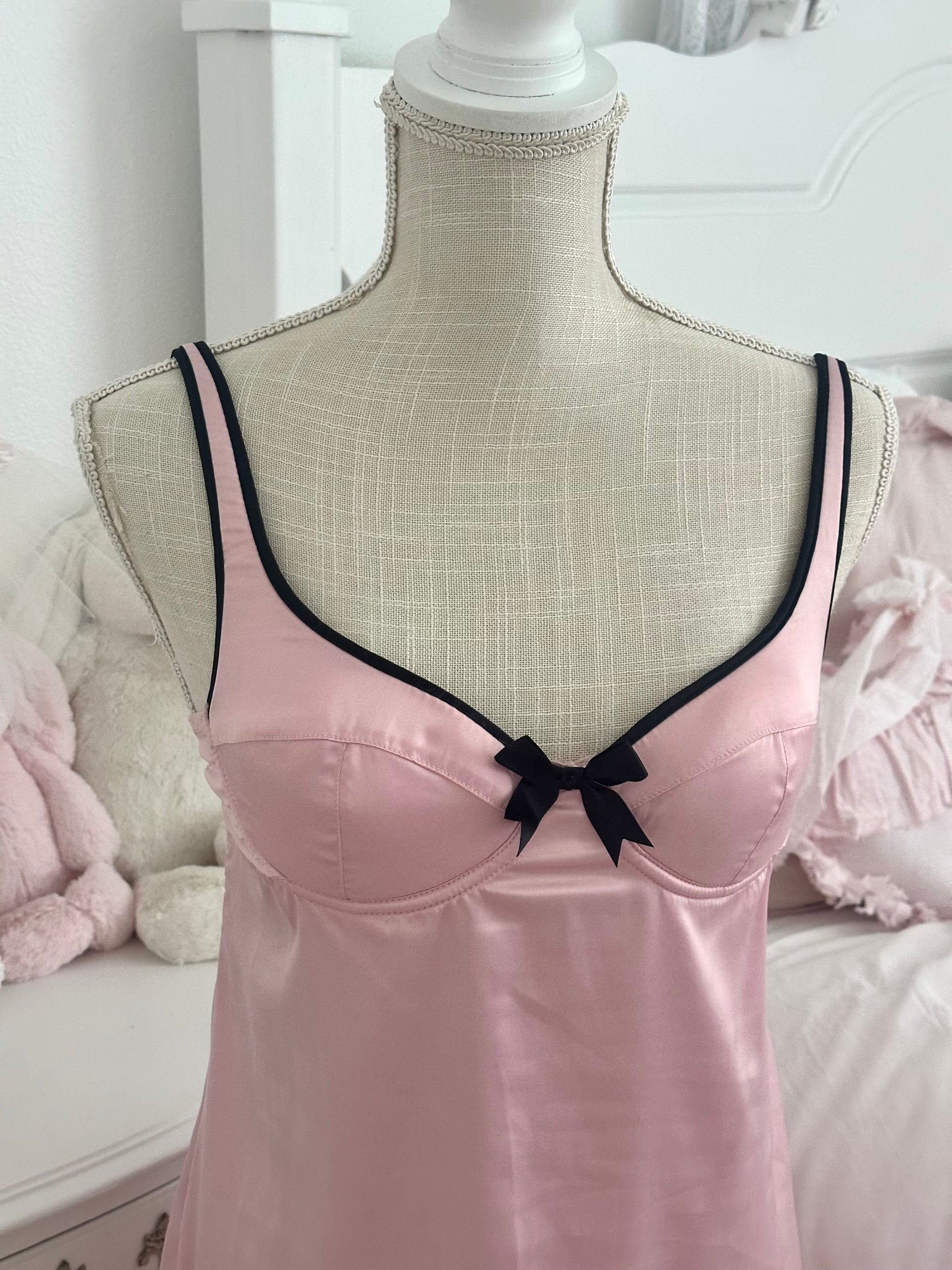 Vintage 2007 Victoria’s Secret Sexy Little Things Pink Babydoll Slip Dress Size: 34B