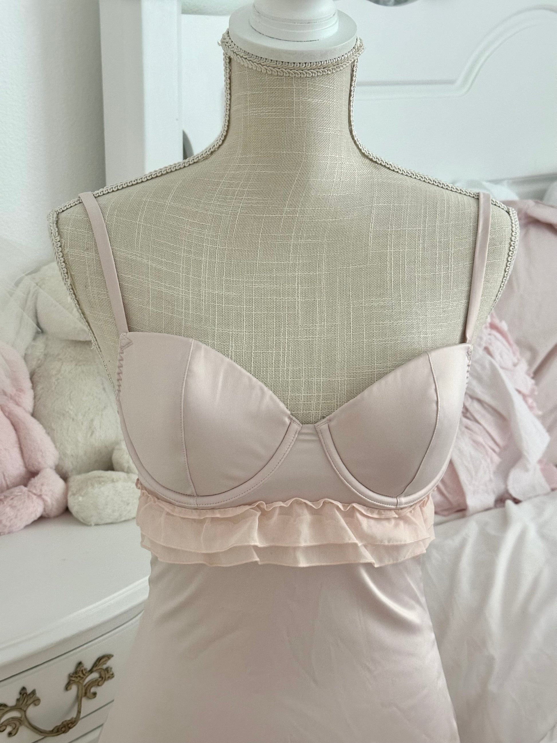 Vintage 2009 Victoria’s Secret Pink Satin Babydoll Slip Dress Size: 34C