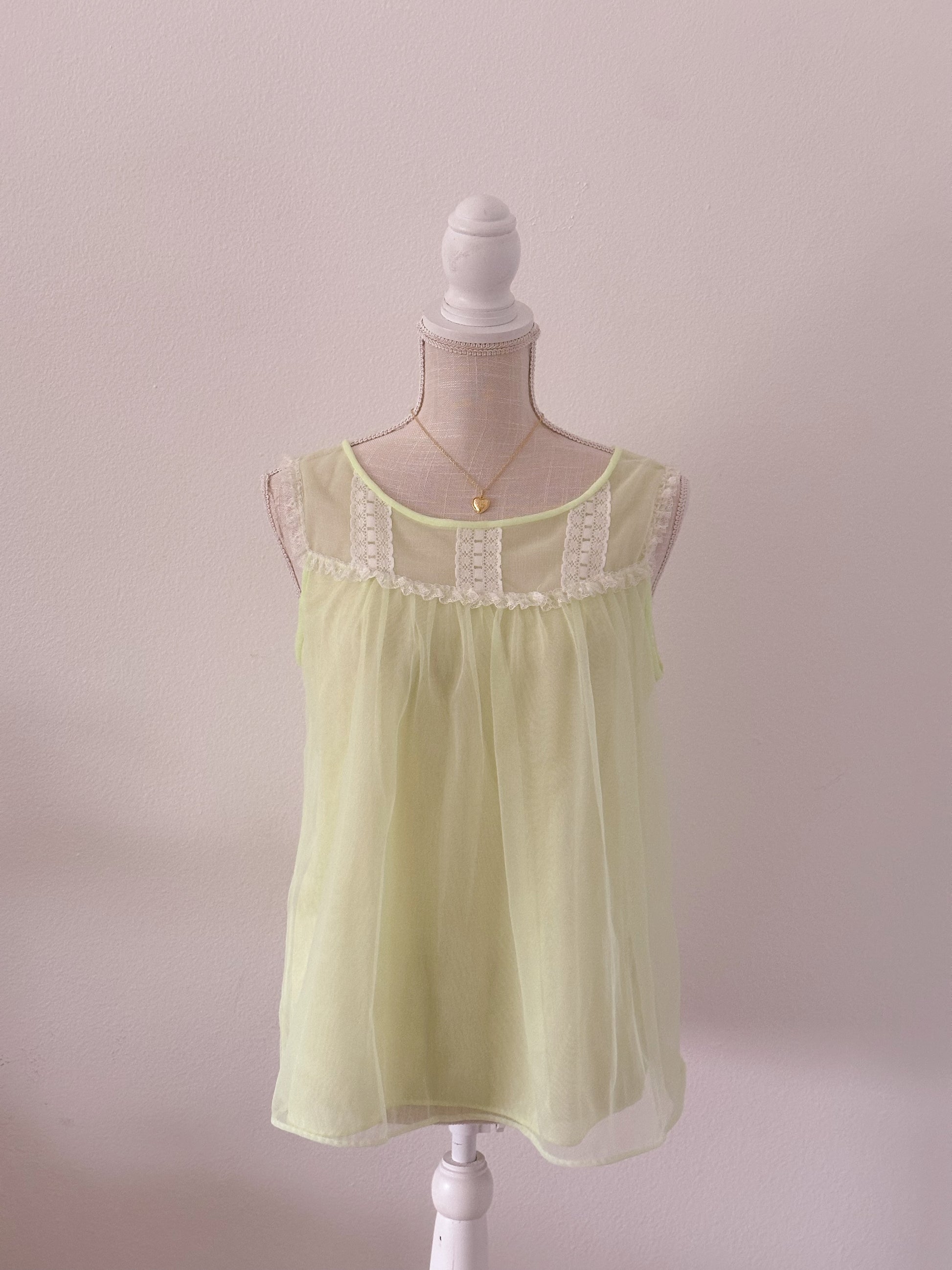 Vintage 1960s green babydoll Sabrina Inspired Size: M