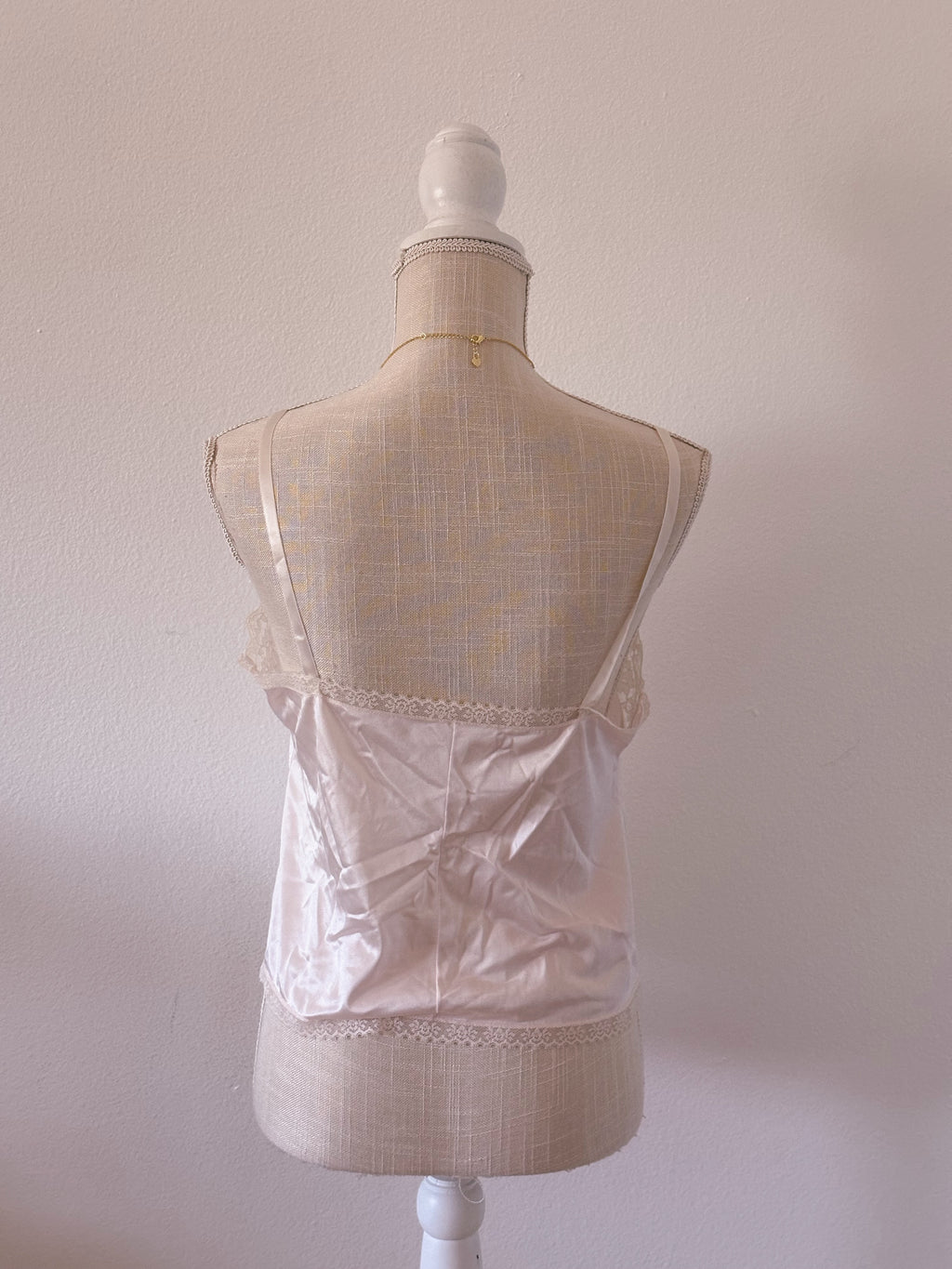Vintage nylon 1950s shabby chic pink cami top size: S