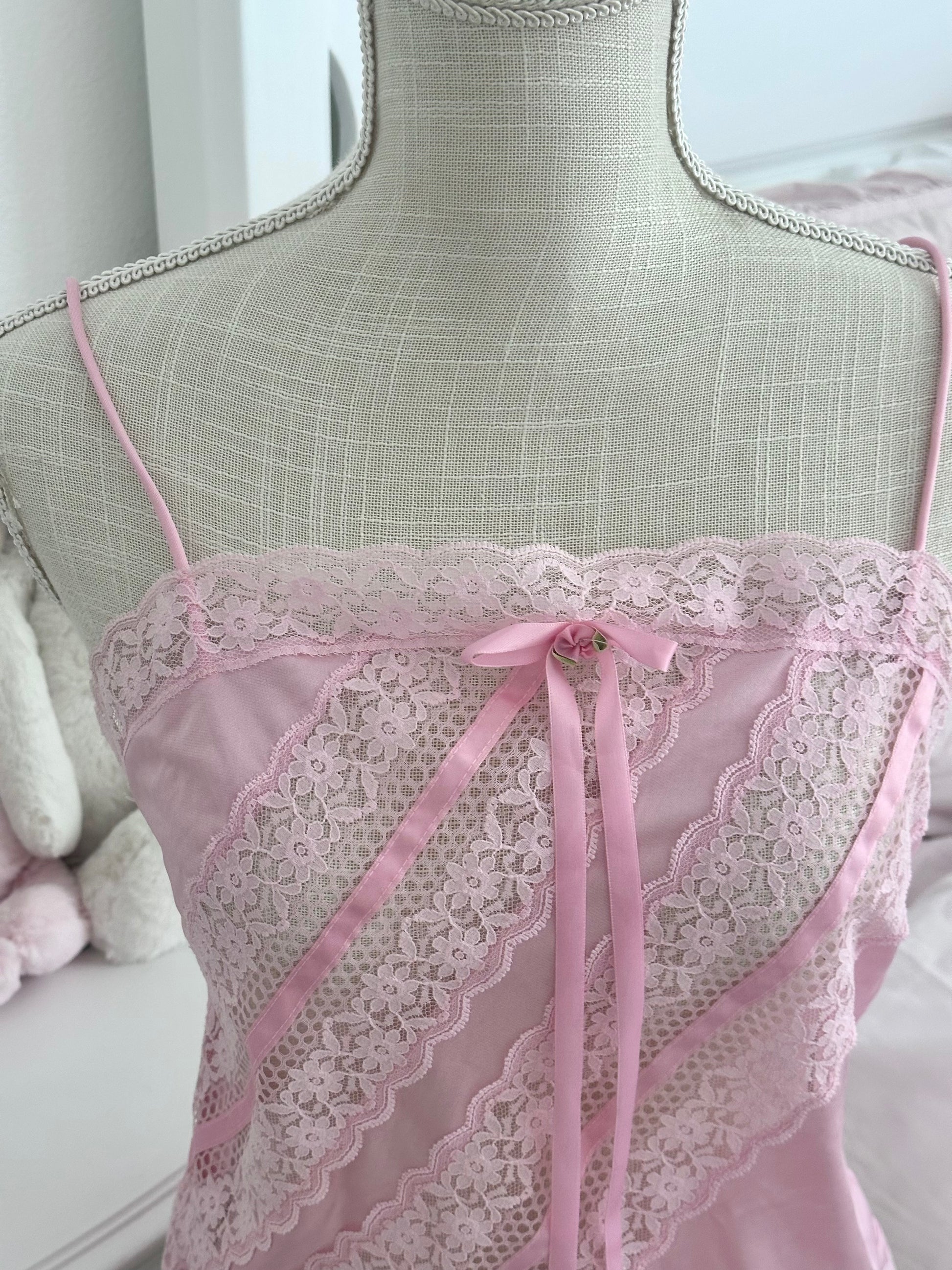 Vintage 1970s Pink Shabby Chic Lace Cami Top Size: S