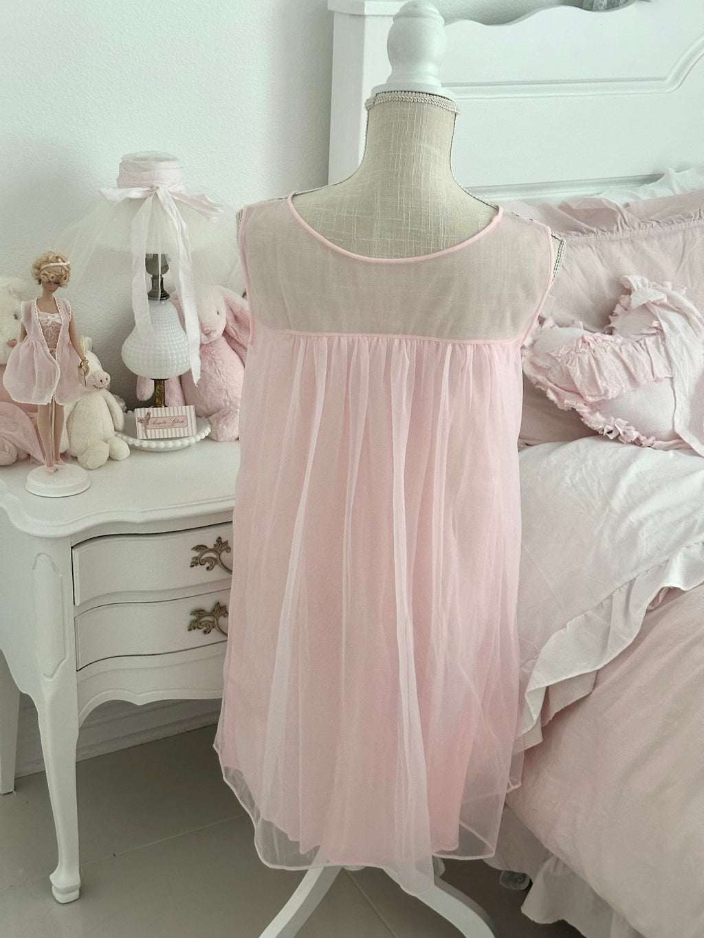 Vintage 1950s Pink Nylon Babydoll Dress Made in USA Size: M