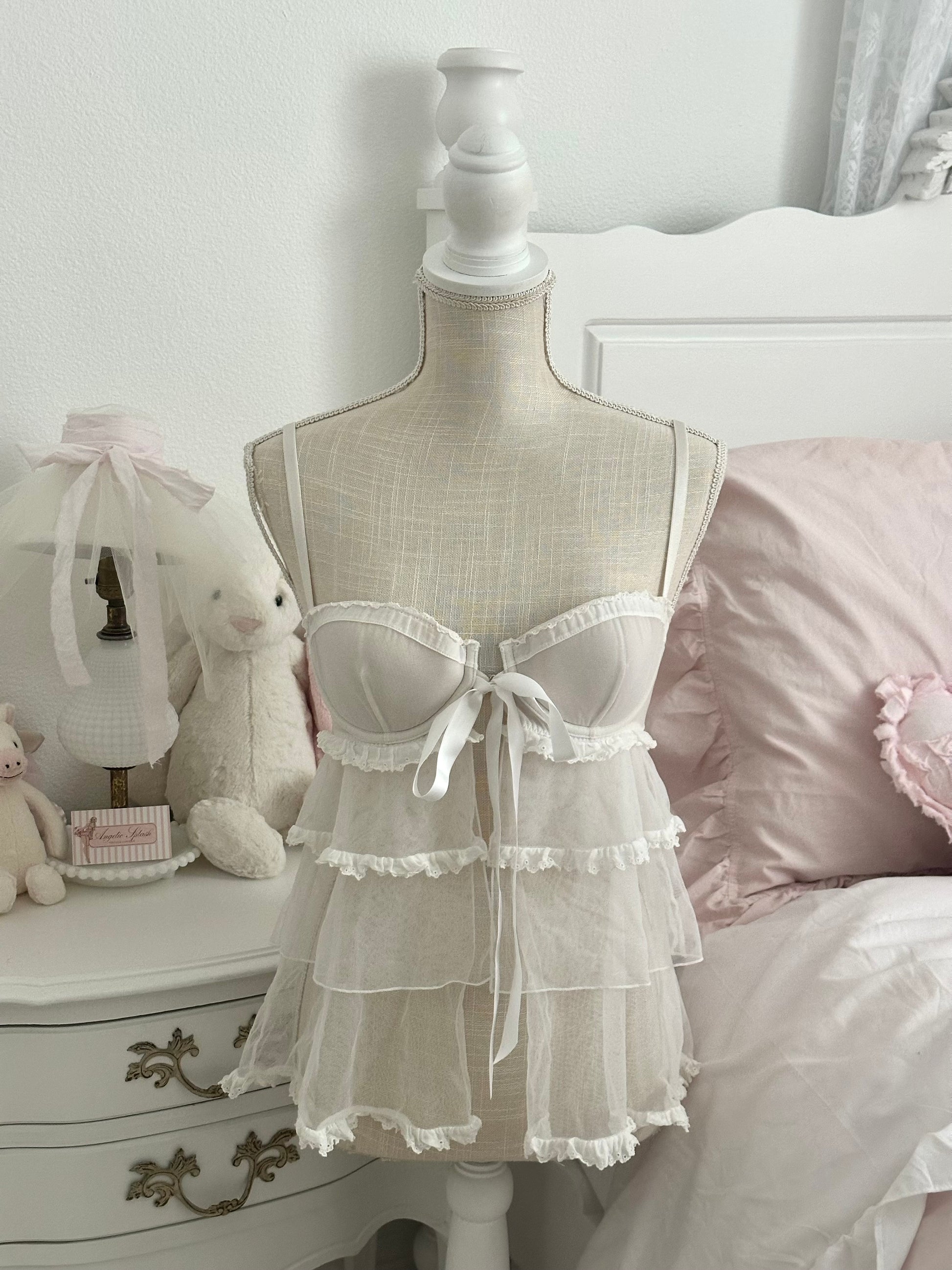 Vintage 2011 Victoria’s Secret "I Do" Bridal Collection White Ruffle Bustier Babydoll Top Size: 34C