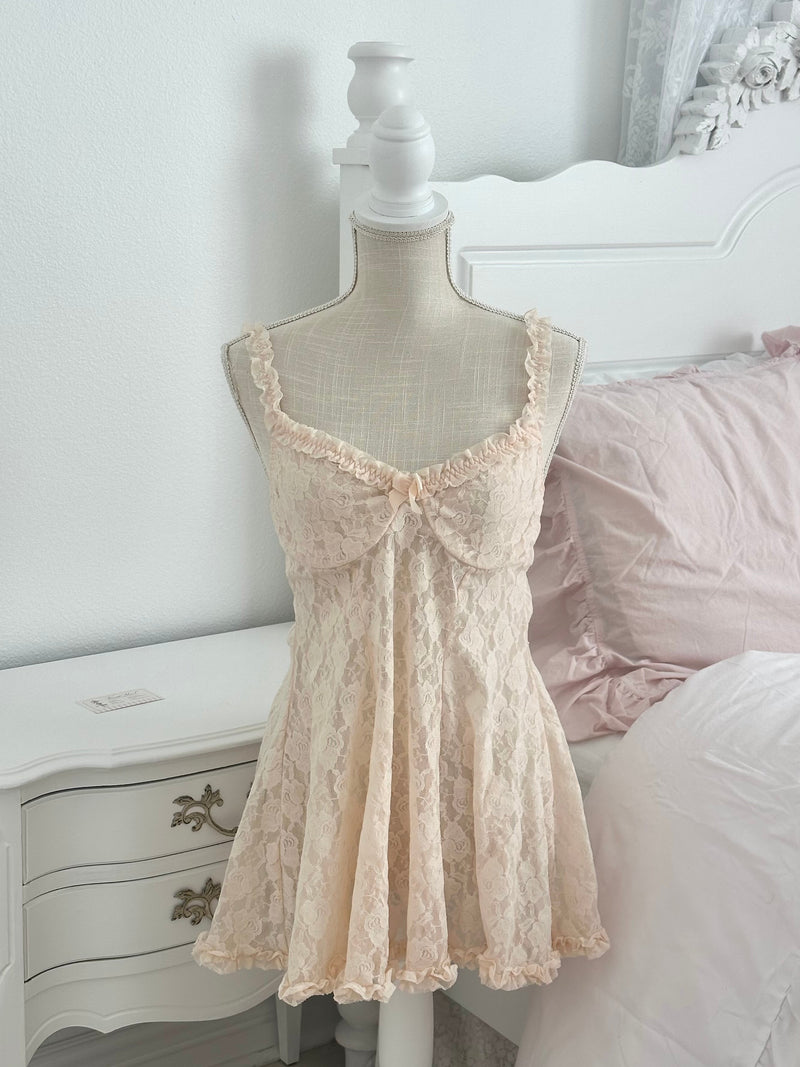 Vintage Cinema Etoile Peach Blush Sheer Lace Slip Dress Size: M