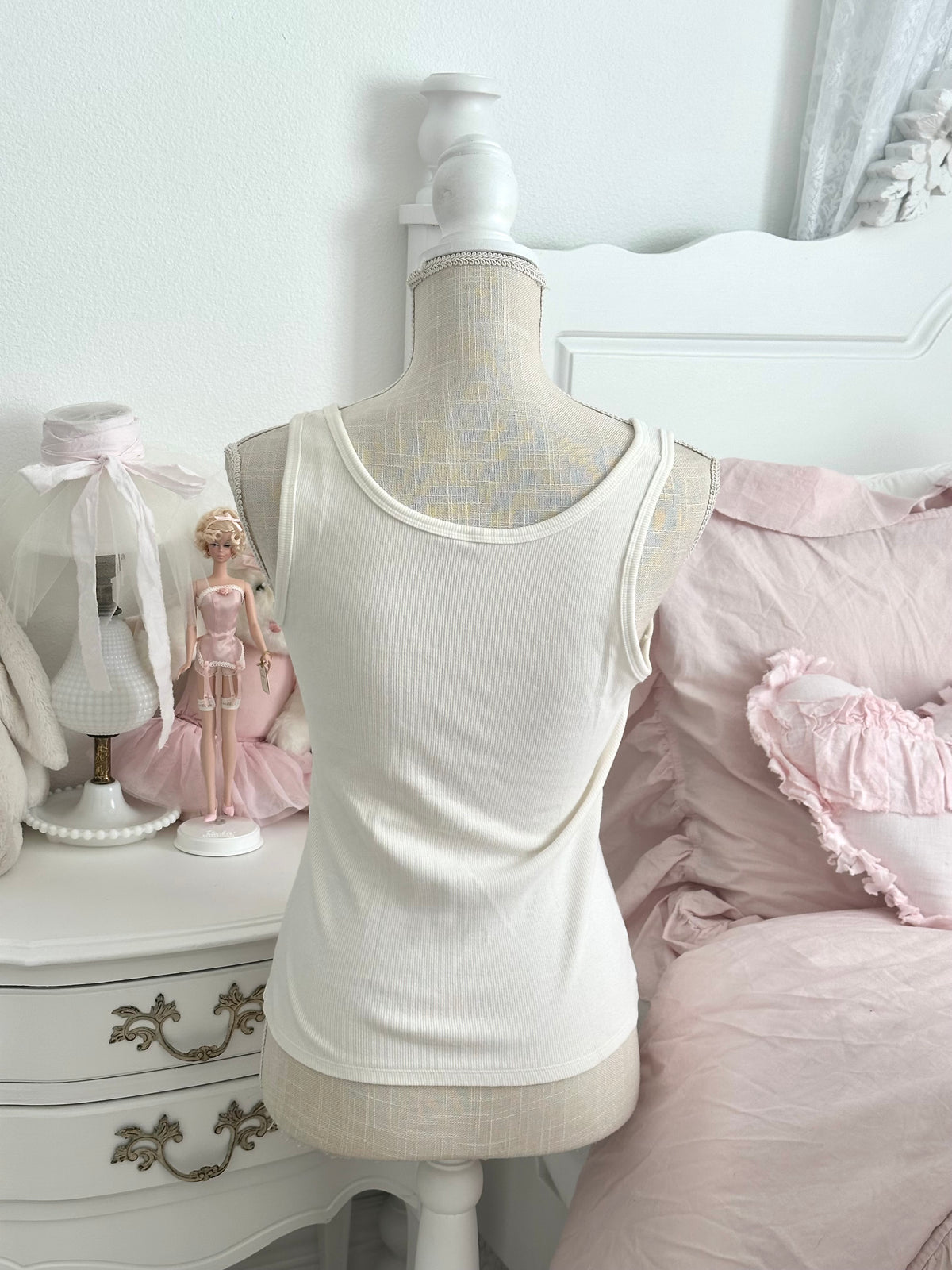 Vintage 2002 Victoria’s Secret White Butterfly Tank Top Size M