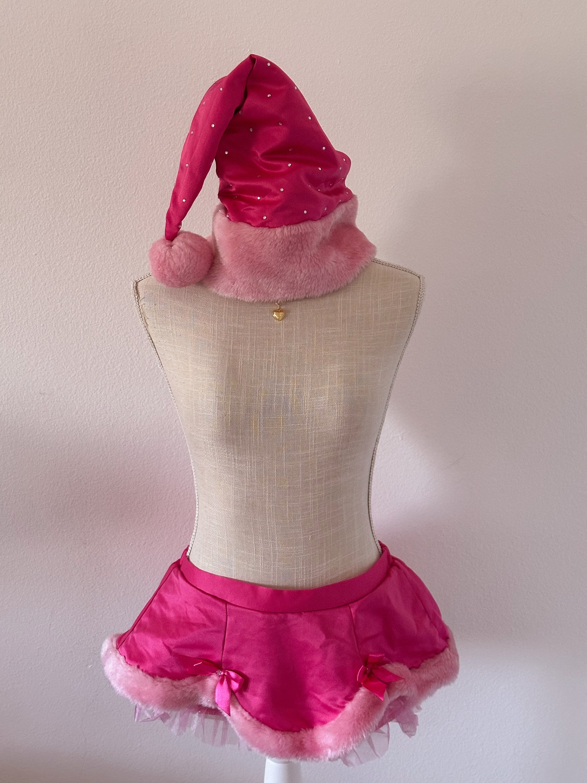 Vintage Victoria's secret pink Santa 2 piece set Size: O/S