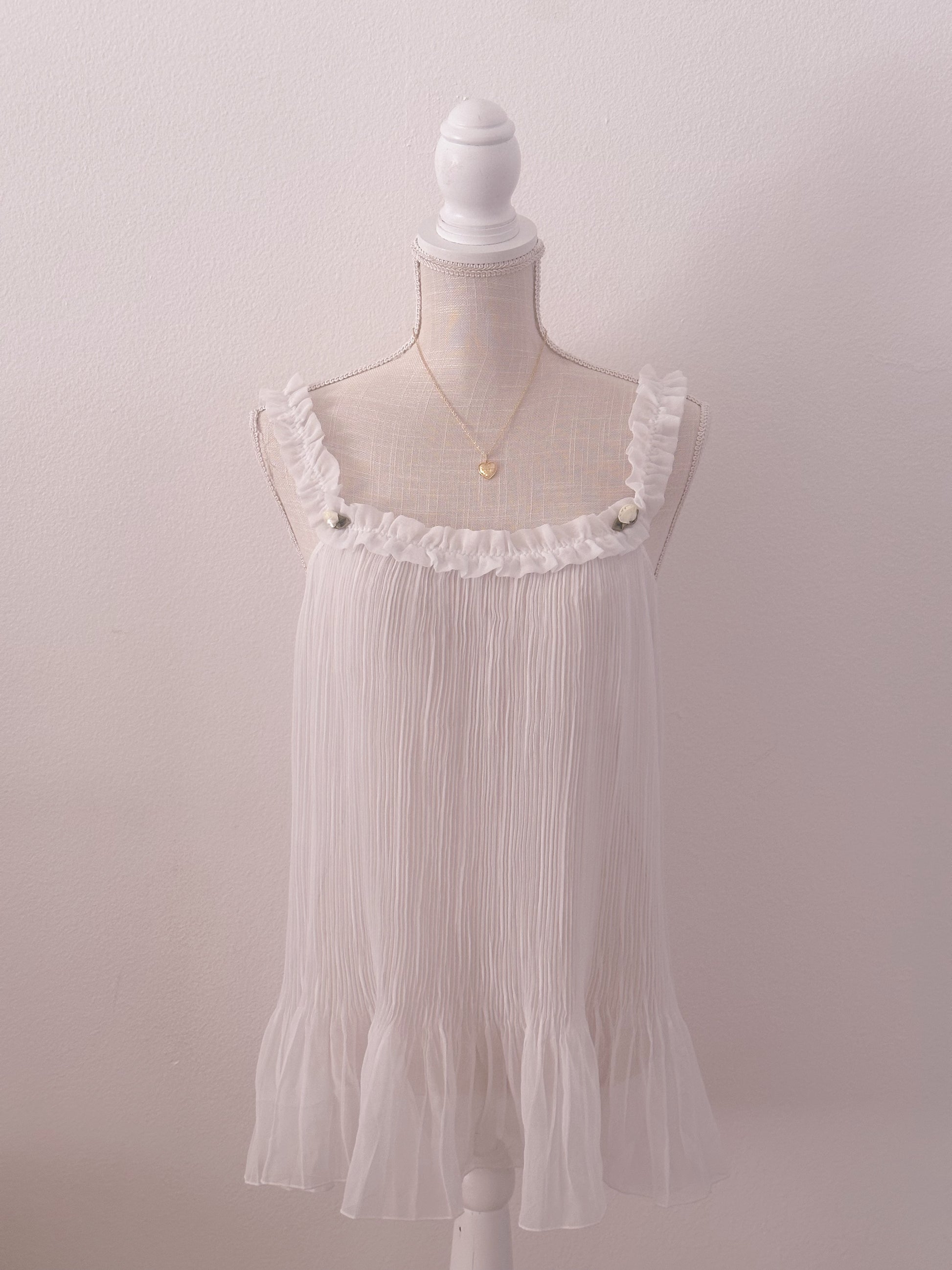 Vintage Victoria's Secret Sabrina Carpenter white babydoll size: S Angelic Splash Vintage Victoria's Secret Sabrina Carpenter white babydoll size: S Angelic Splash
