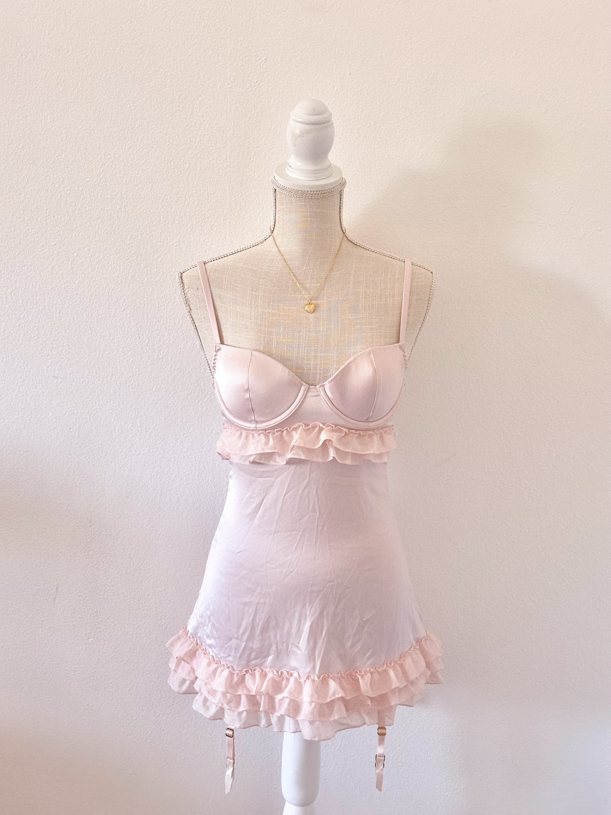 Vintage 2009 Victoria’s Secret NWT Shabby Chic Babydoll Size: 34B/ XS
