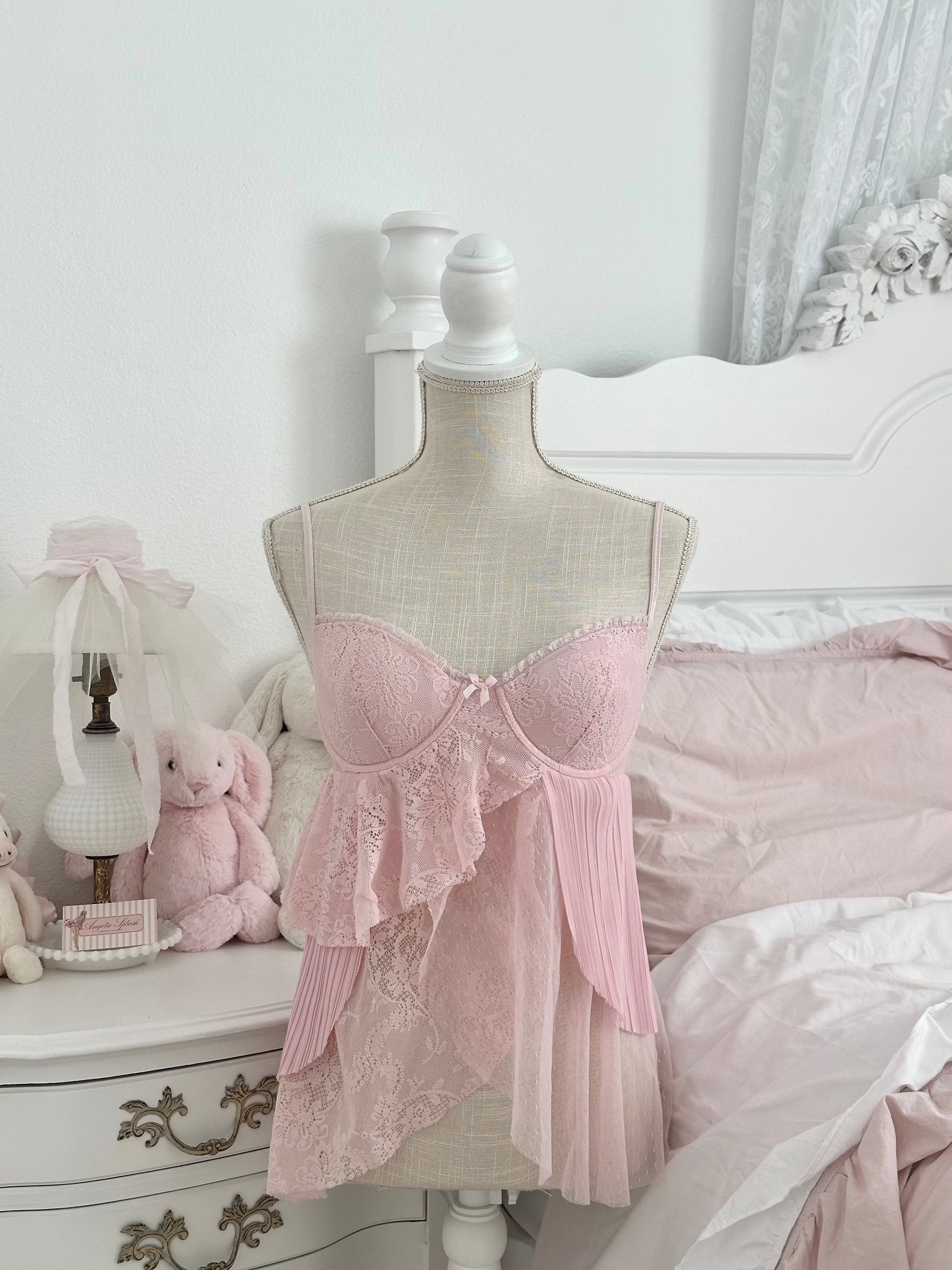 Vintage 2005 Victoria’s Secret Shabby Chic Tiered Babydoll Top Size: 34C