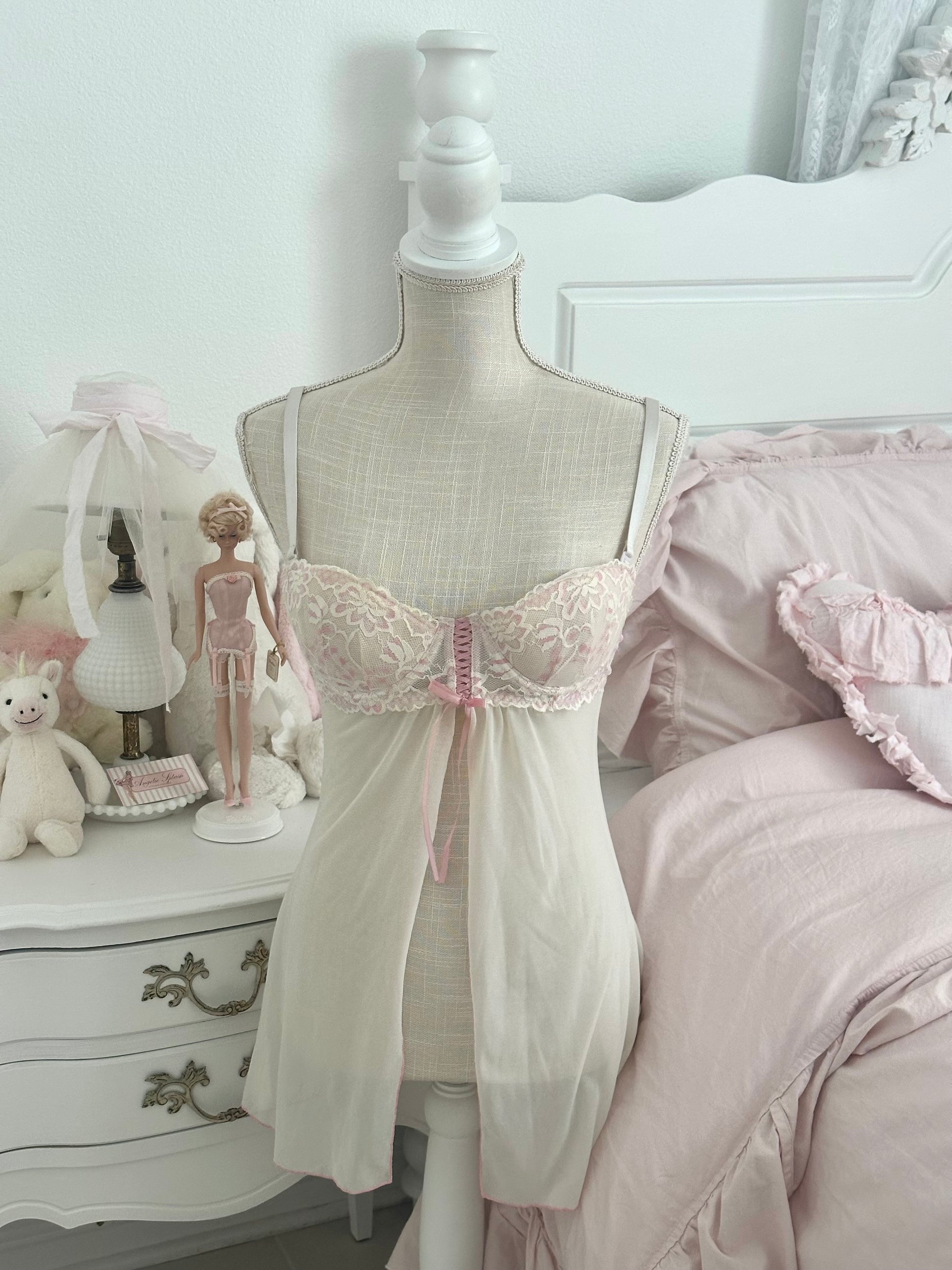 2000s Native Intimates White & Pink Floral Sheer Babydoll Top Size: 34C