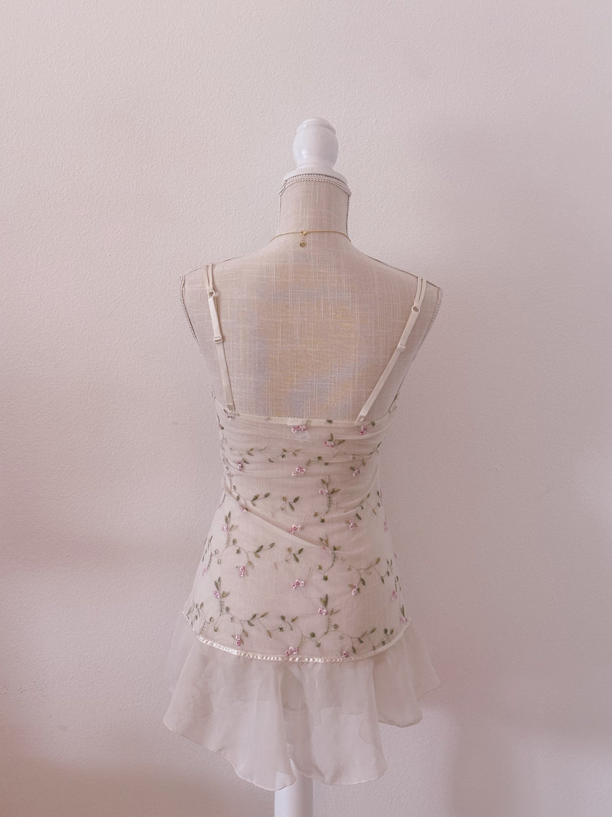 Vintage cream/white floral babydoll slip dress