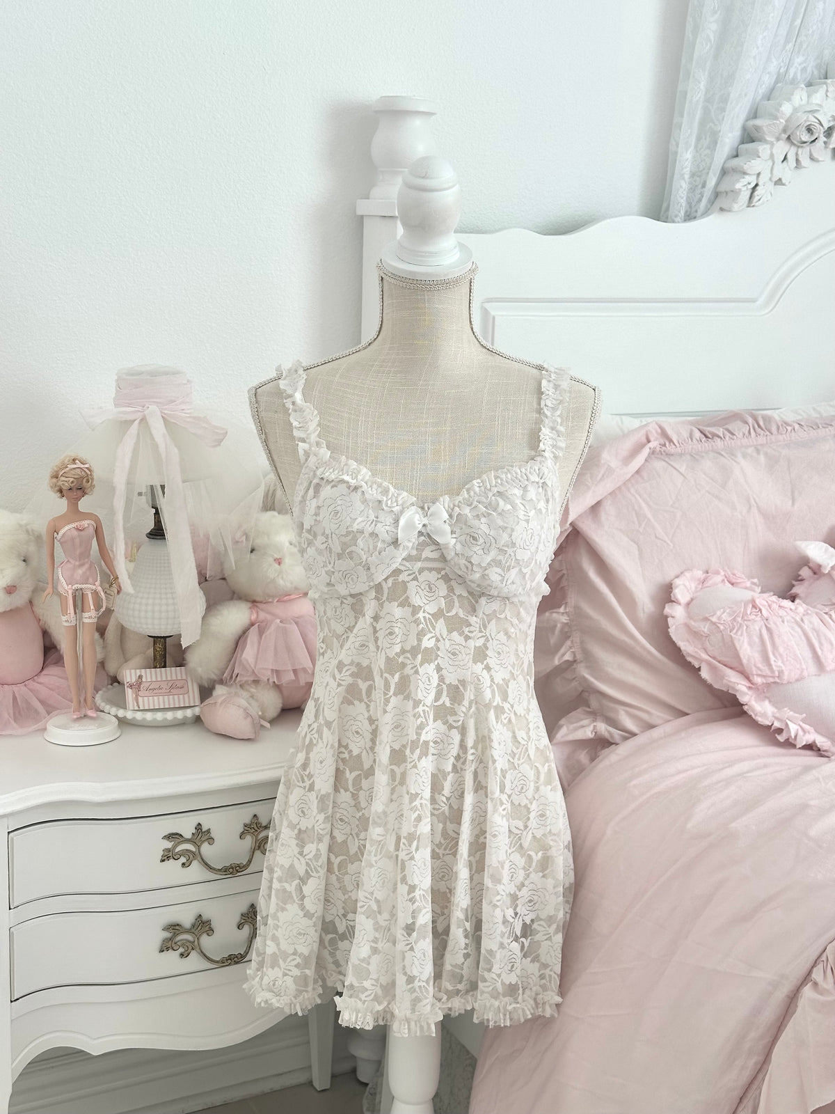 Vintage Y2K Cinema Etoile White Lace Babydoll Dress Madison Beer Size M