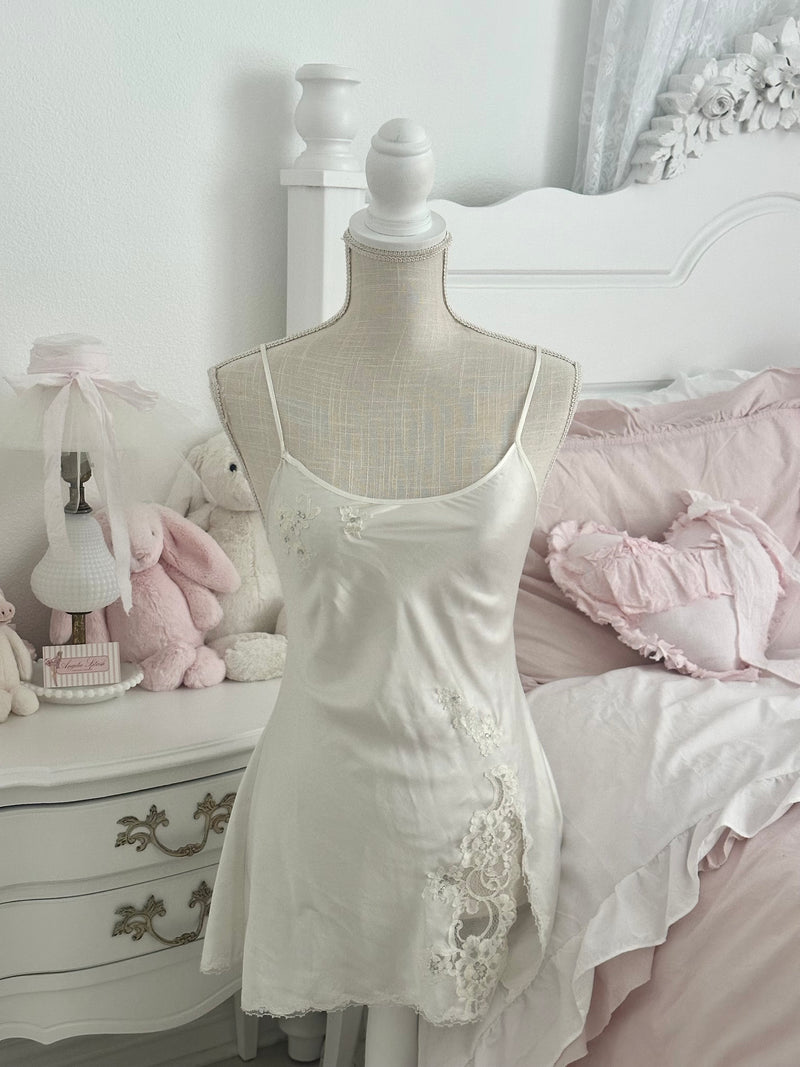 Vintage 2004 Victoria’s Secret White Satin Slip Dress Size: XS