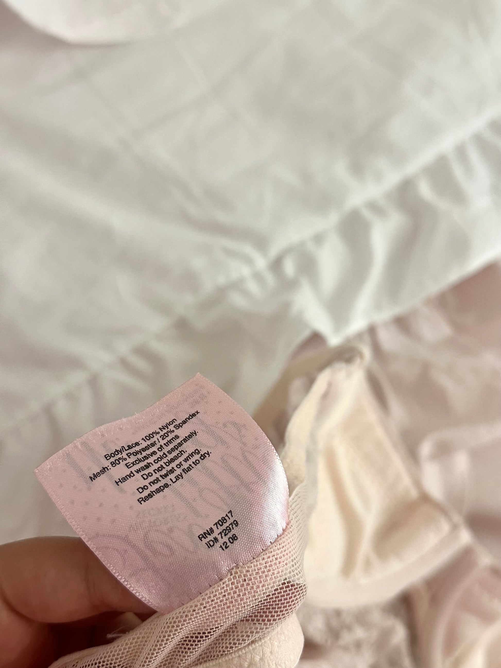 Vintage 2006 Victoria’s Secret Sexy Little Things Pink Lace Babydoll Top Size: 36B