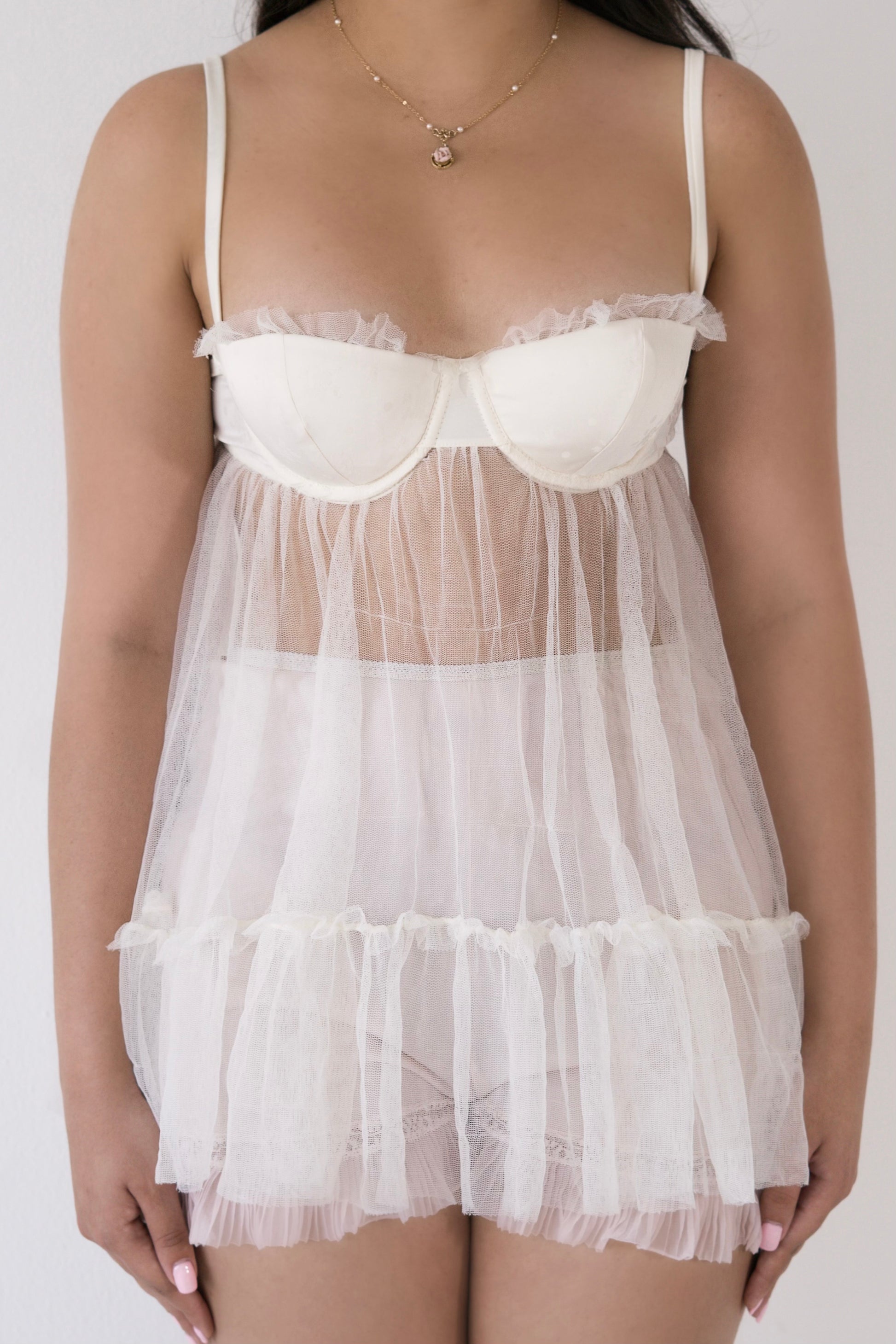 Victoria’s Secret Cream Lace Babydoll Size: 34B