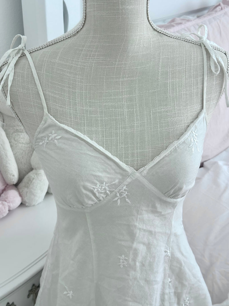 Vintage 2002 Victoria’s Secret White Cotton Babydoll Mini Slip Dress Size: S