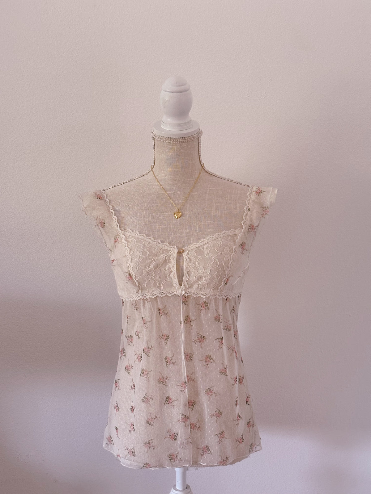 Victoria's Secret White floral Babydoll top size: S