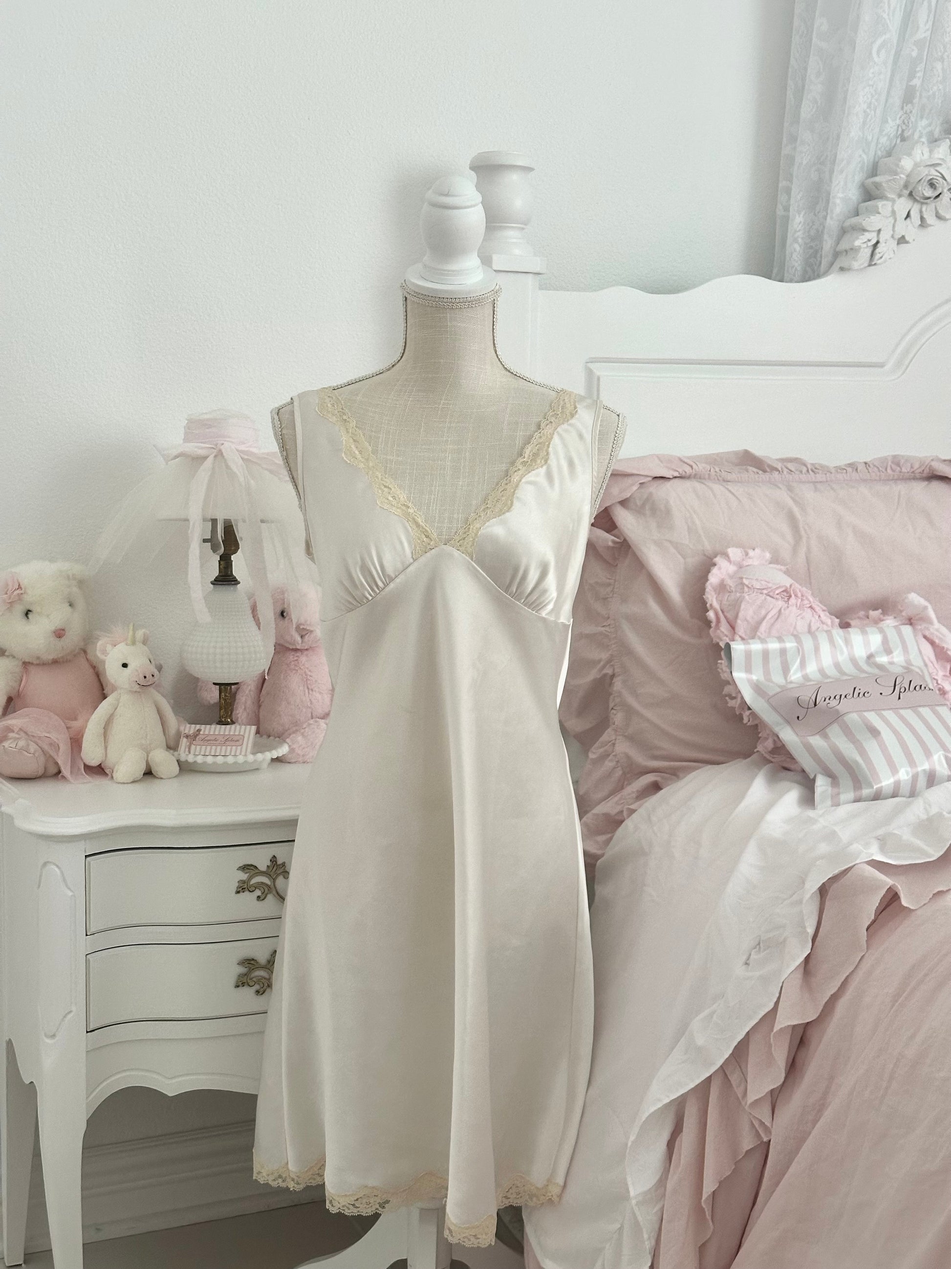Vintage 2007 Victoria’s Secret White Satin Slip Dress Nightgown Size: S