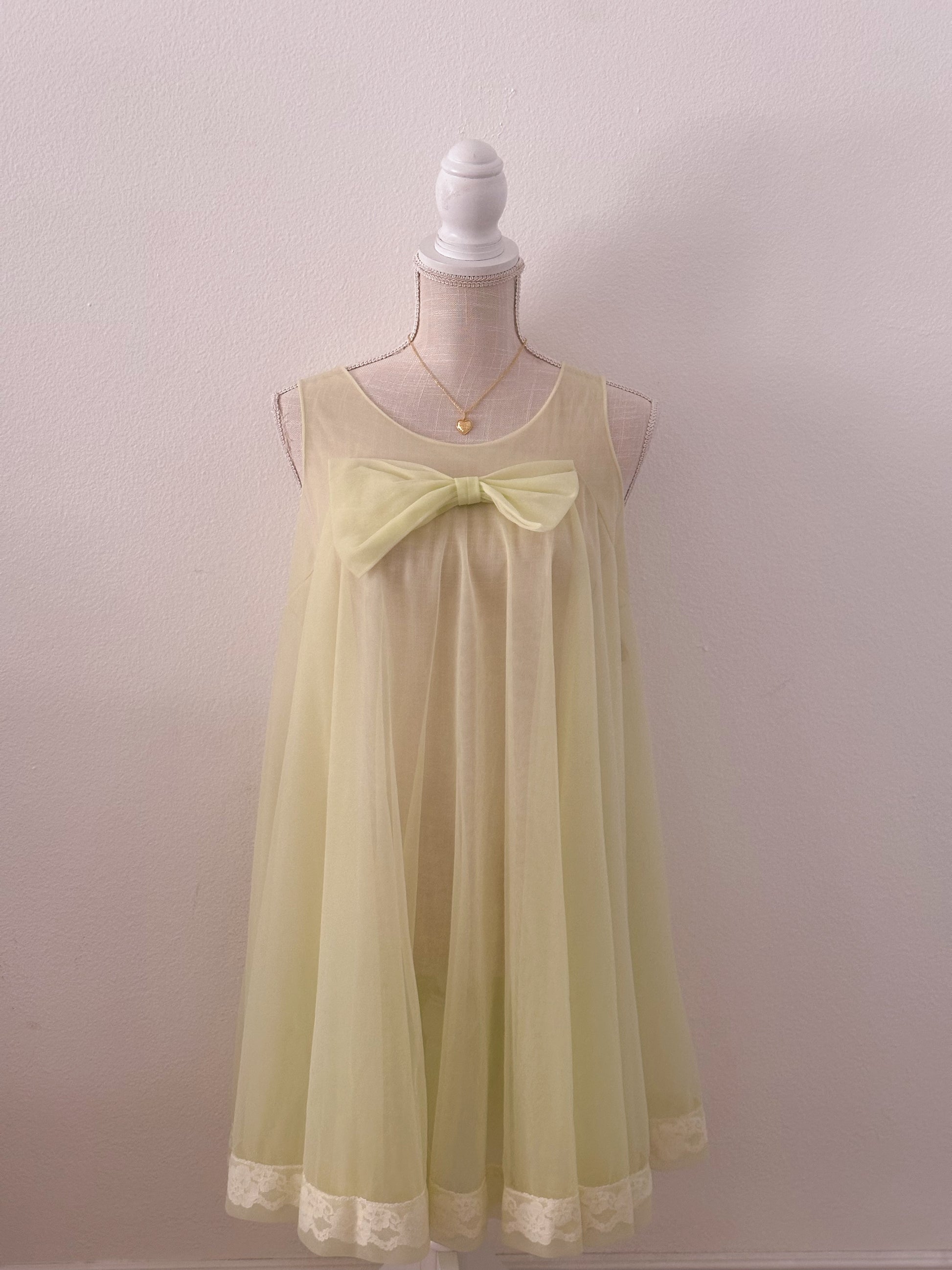 Vintage green Miss Elaine 1950s baby doll slipped dress size: XS/S